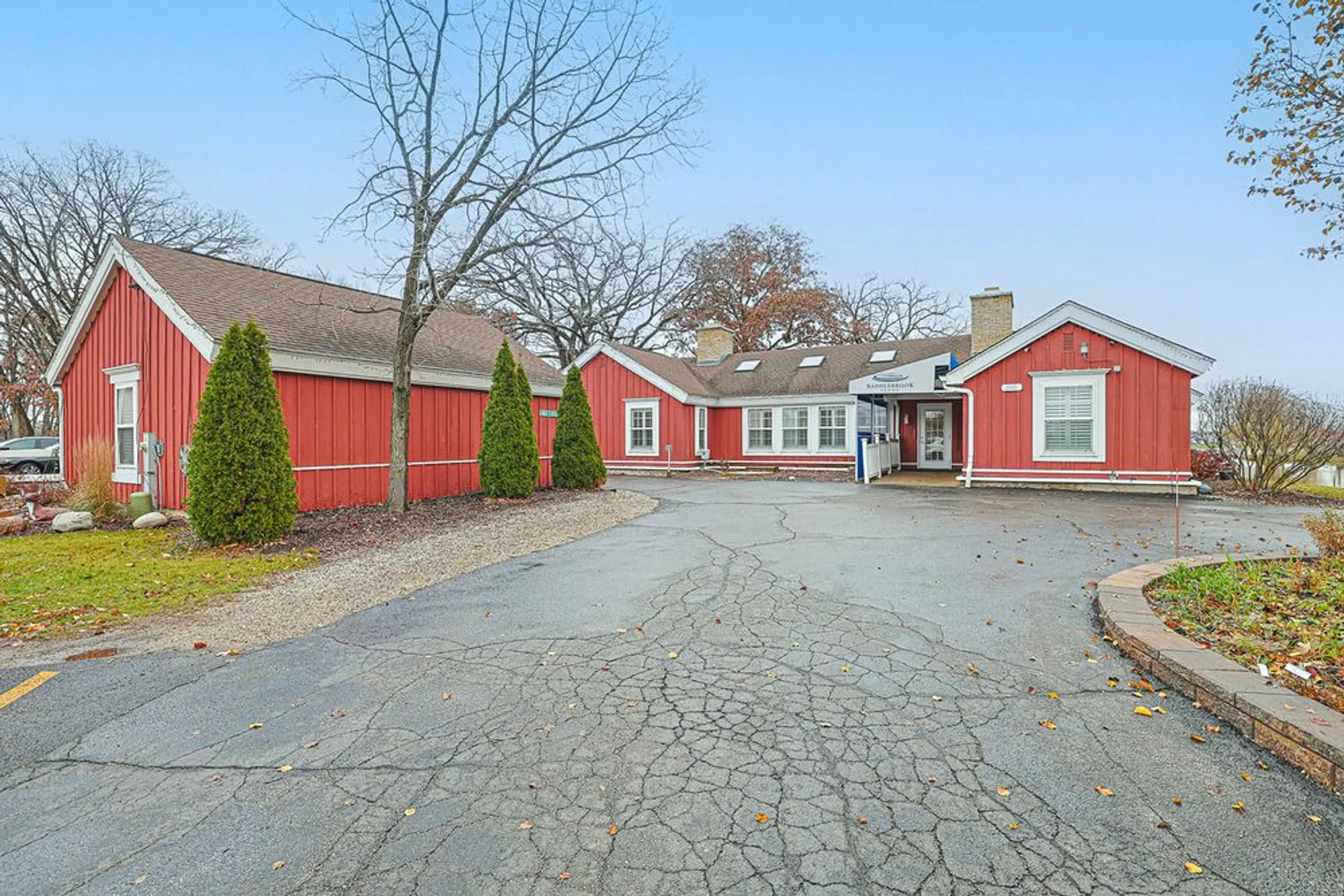 Property Slideshow image 26 of 32 | 3455 steeplechase way, Grayslake, IL, 60030