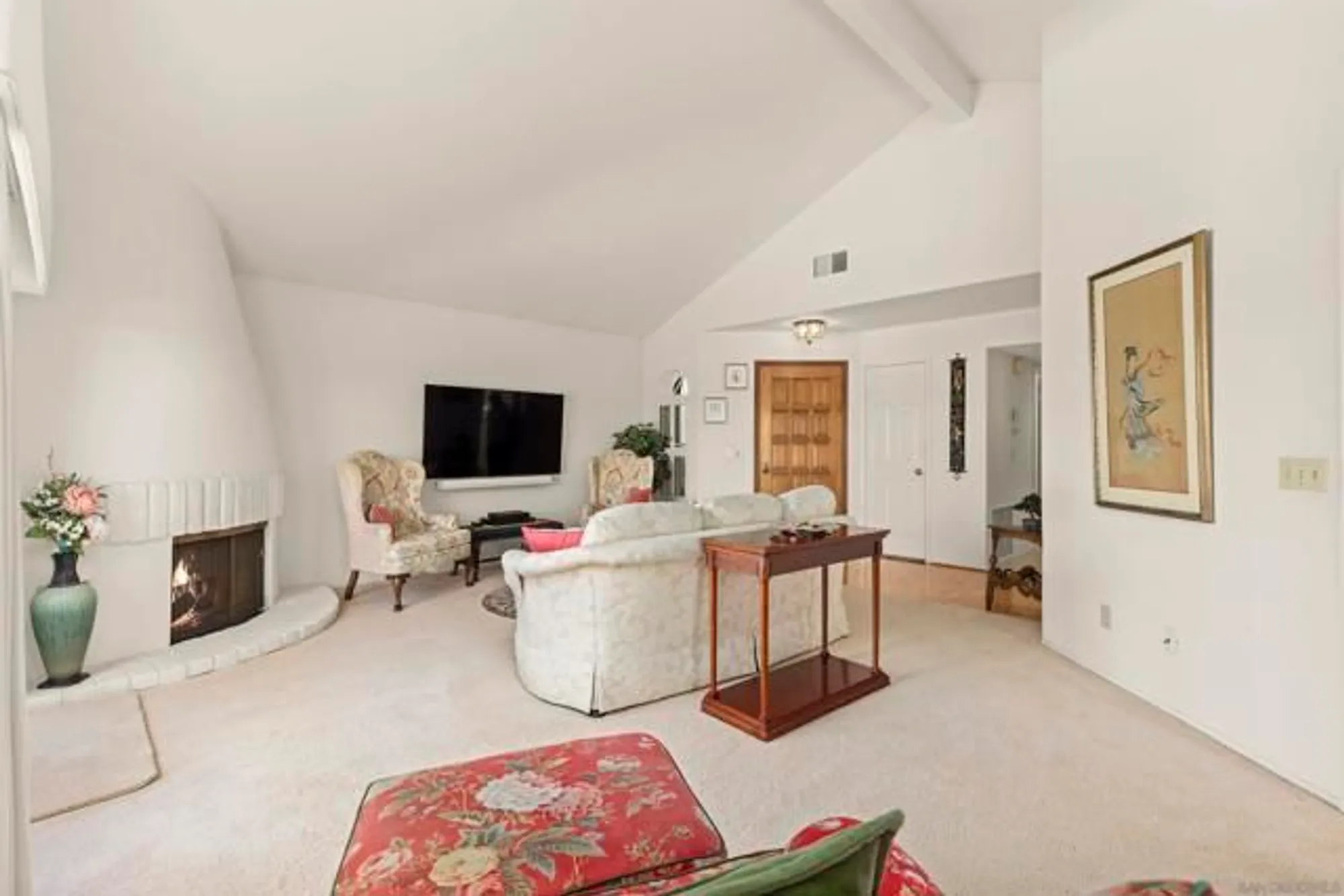 Property Slideshow image 8 of 75 | 17632 caminito hercuba, San Diego, CA, 92128