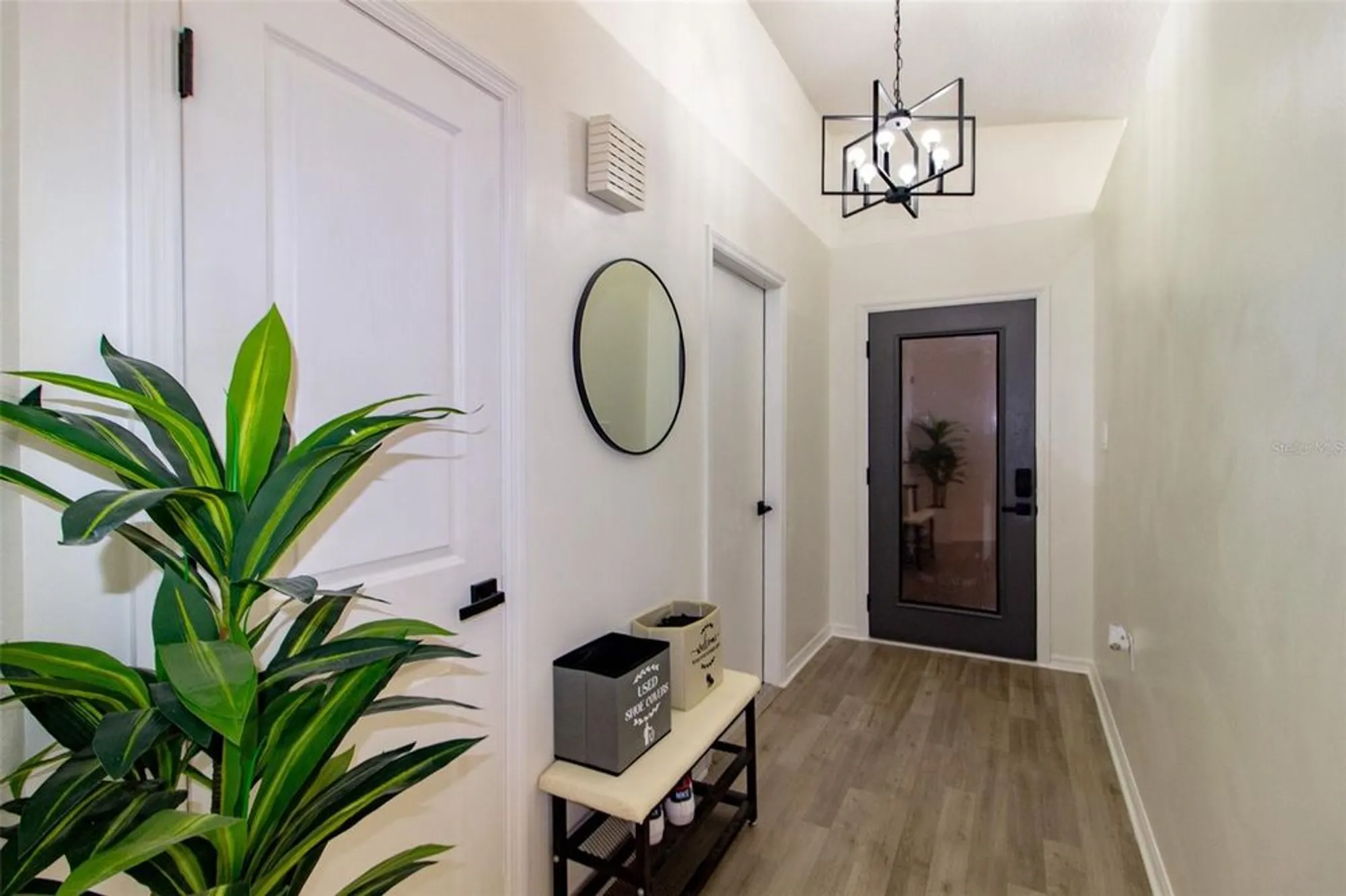 Property Slideshow image 3 of 39 | 669 eagle run, Lakeland, FL, 33809