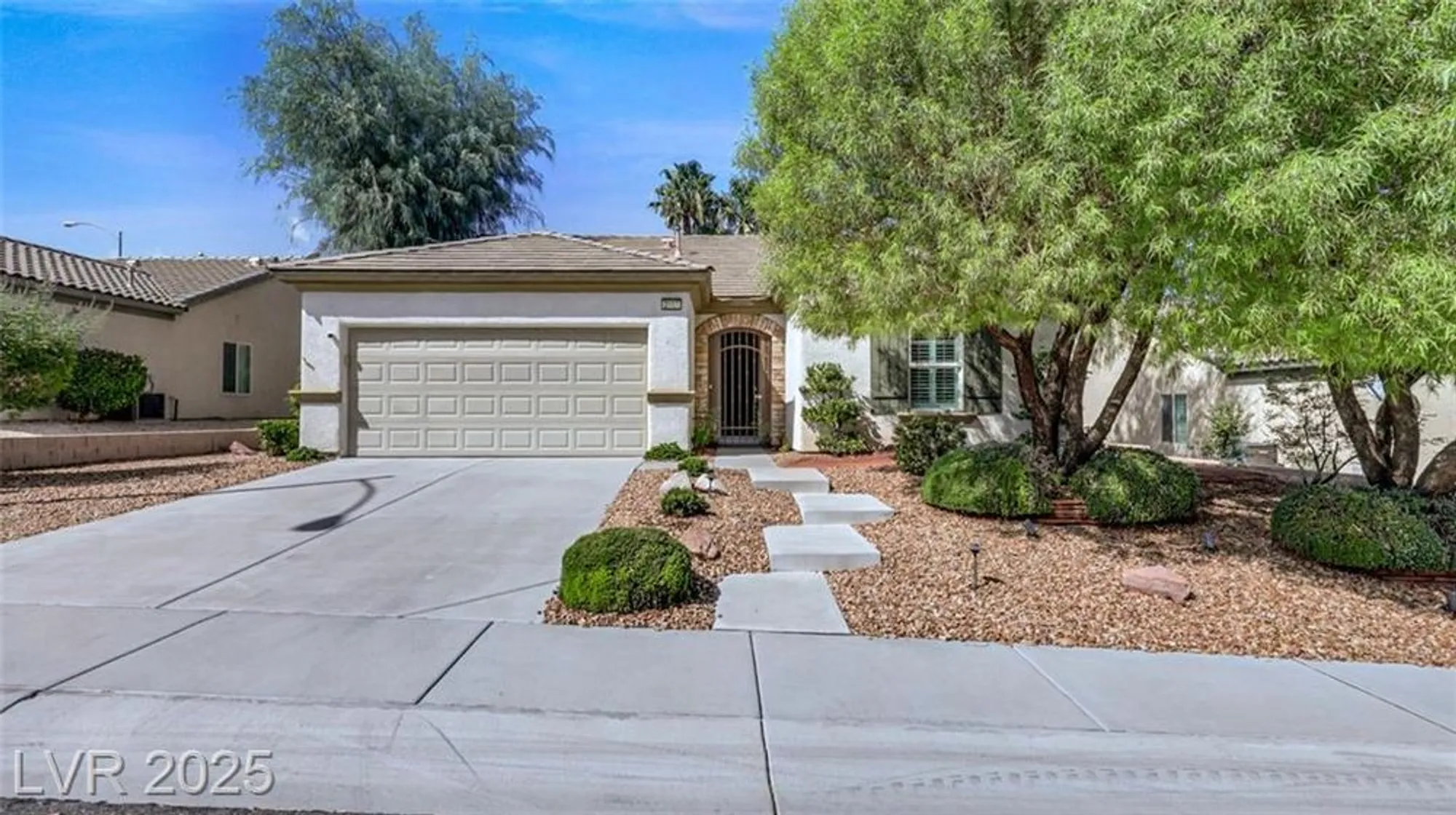 Property Slideshow image 5 of 65 | 2119 burtonsville dr, Henderson, NV, 89044