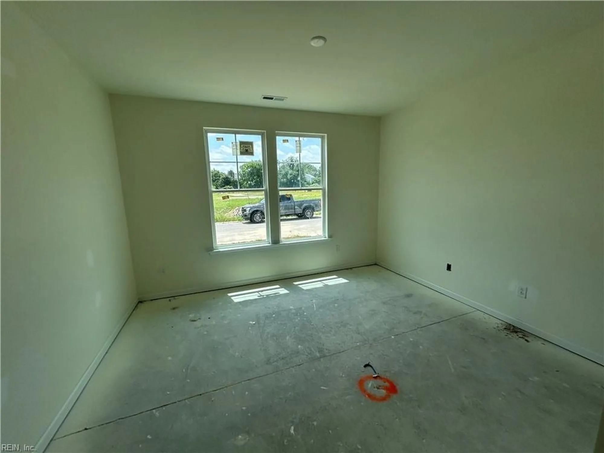 Property Slideshow image 13 of 29 | 224 st pauls ave # 32-3, Smithfield, VA, 23430