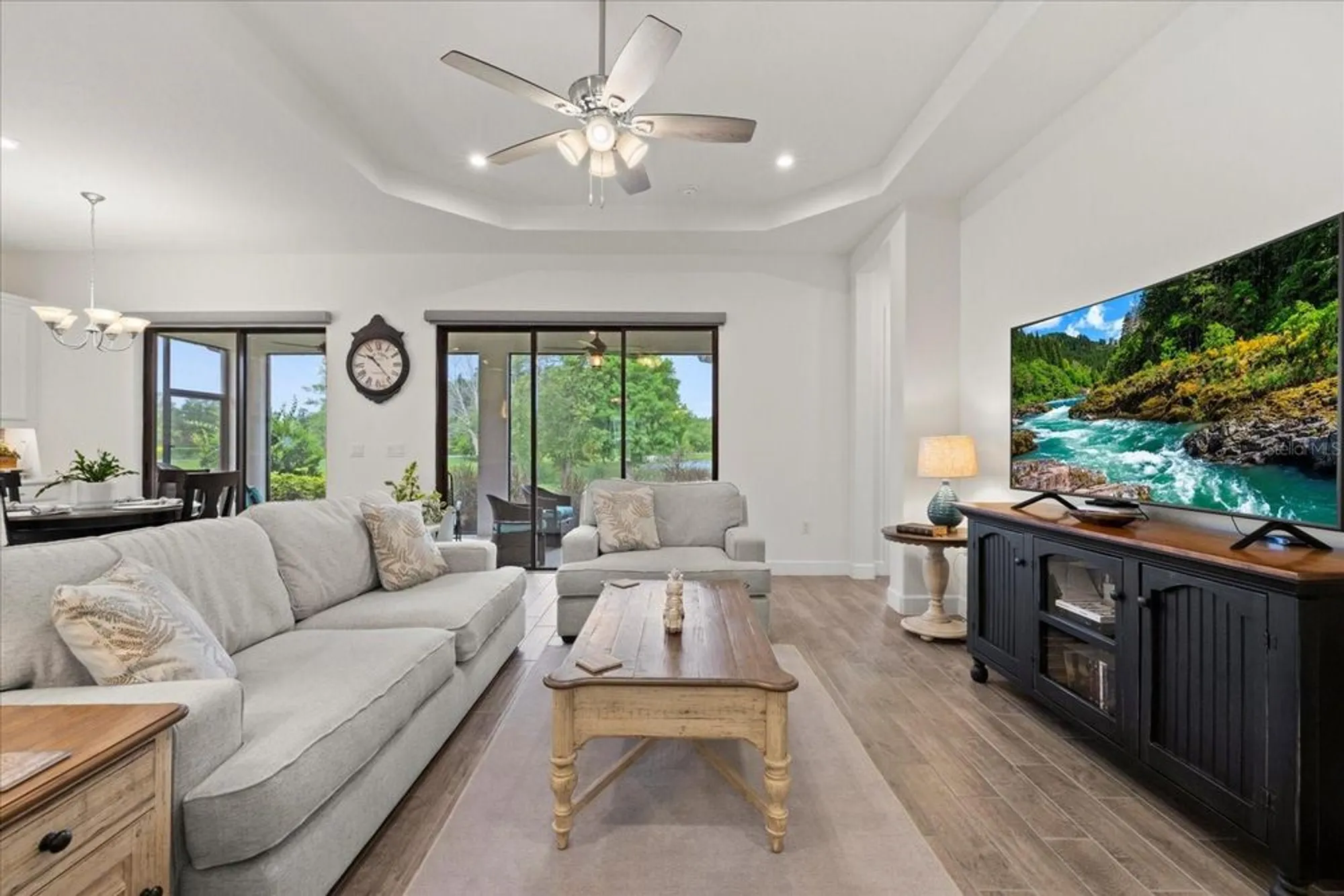 Property Slideshow image 28 of 91 | 11398 juglans dr, Odessa, FL, 33556