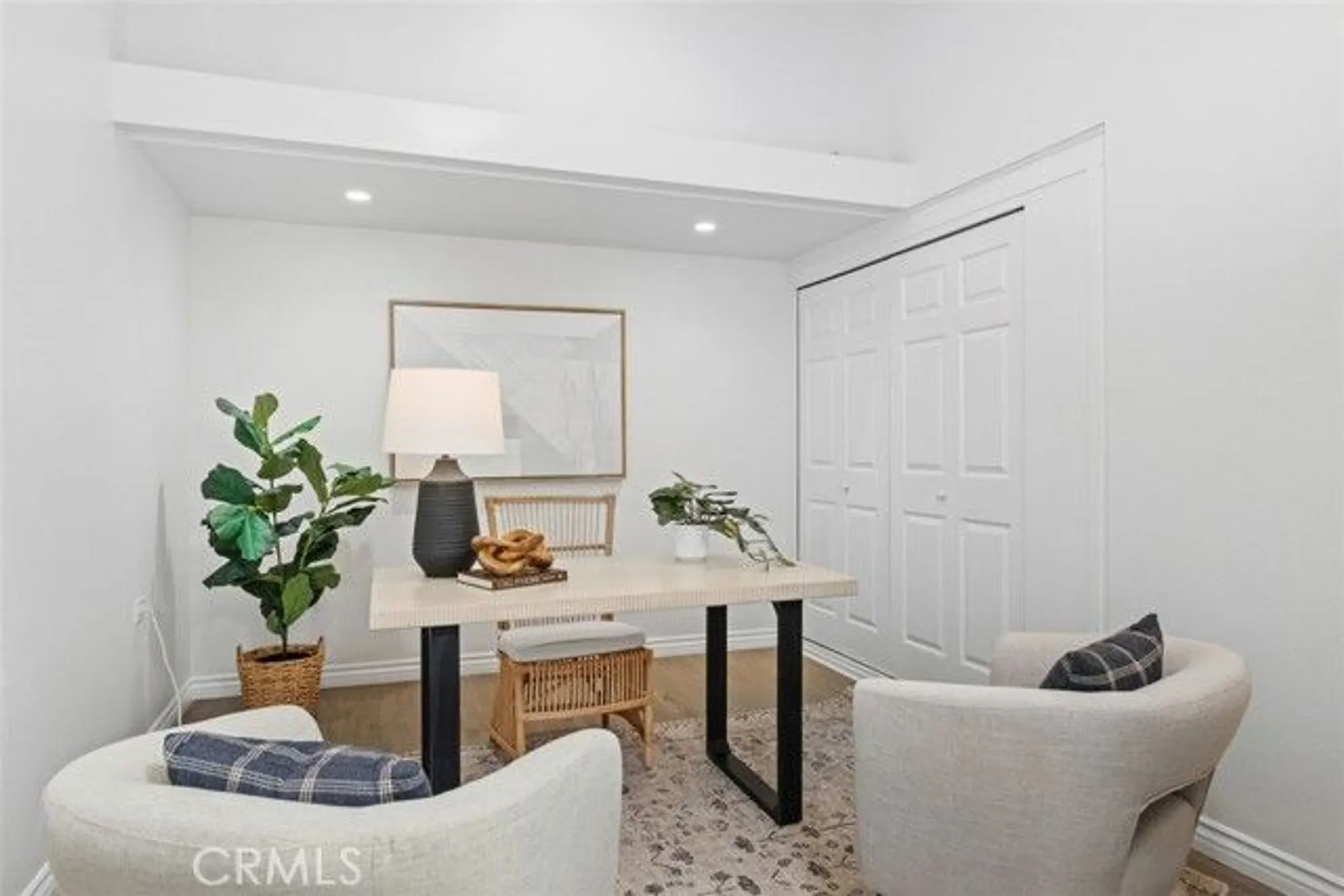 Property Slideshow image 17 of 38 | 13451 danbury ln # m6-133d, Seal Beach, CA, 90740