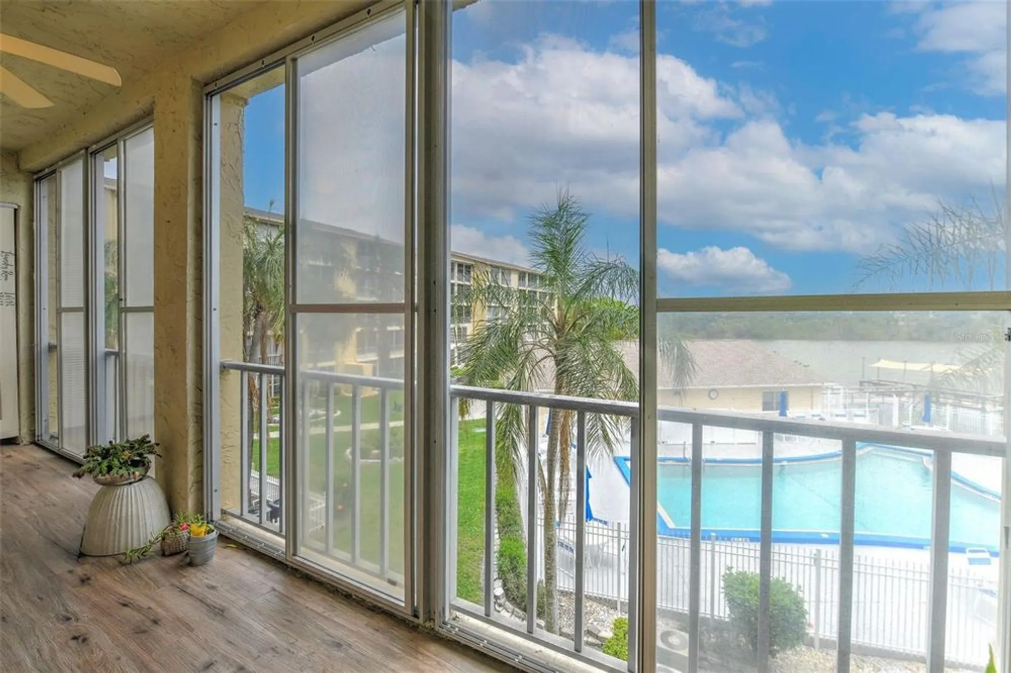 Property Slideshow image 23 of 35 | 3753 lake bayshore dr h305, Bradenton, FL, 34205