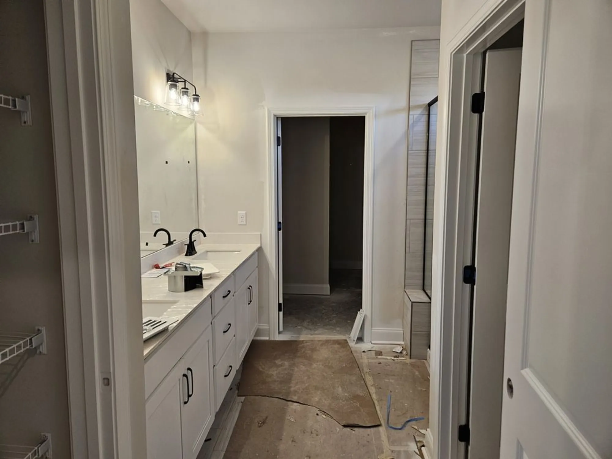 Property Slideshow image 23 of 34 | 356 stonehaus cir, Antioch, TN, 37013