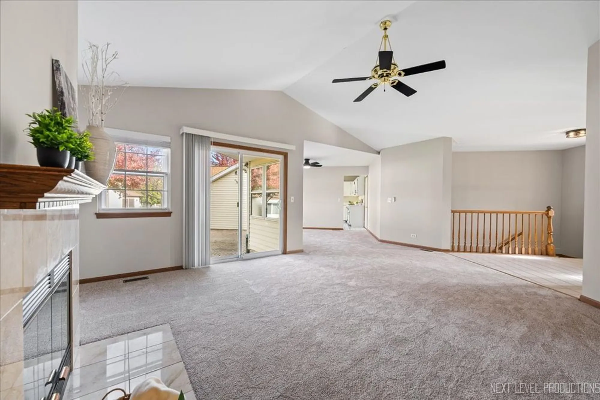 Property Slideshow image 12 of 49 | 21289 silktree cir, Plainfield, IL, 60544