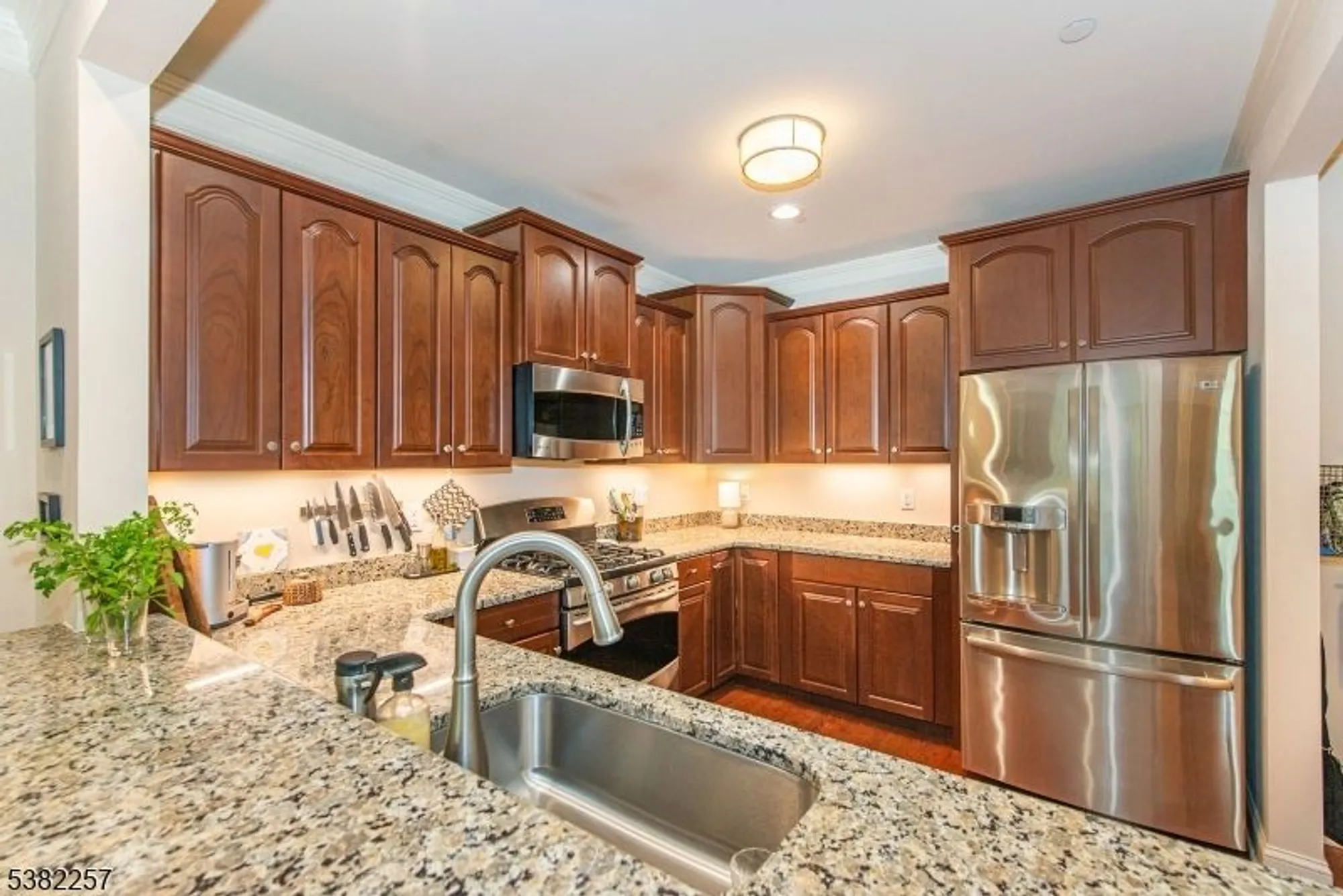 Property Slideshow image 8 of 29 | 1202 hale dr, Rockaway Twp., NJ, 07866