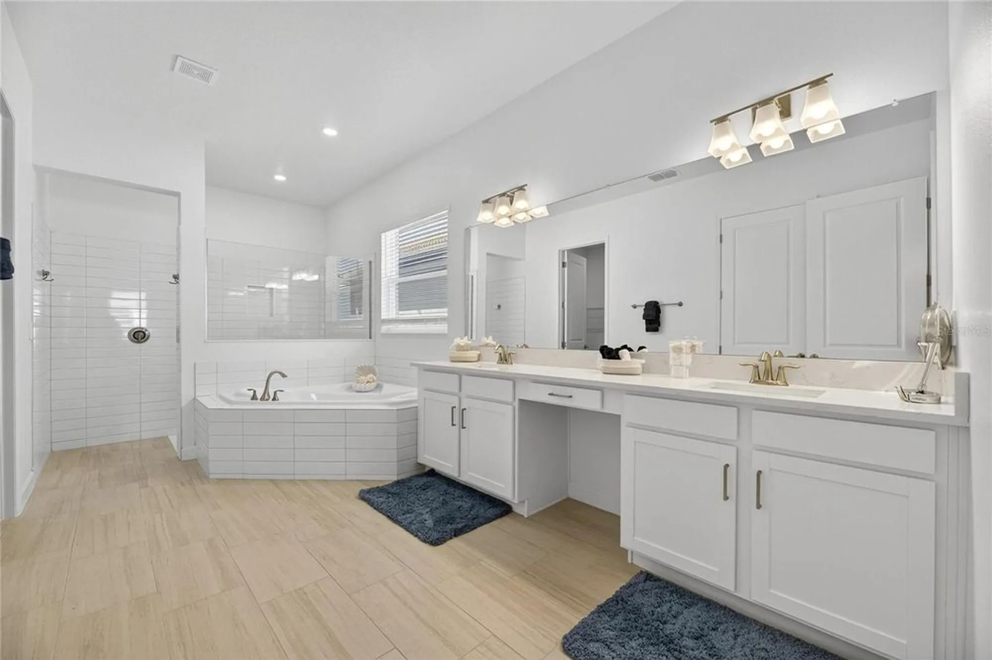 Property Slideshow image 48 of 72 | 17415 holly well ave, Wimauma, FL, 33598