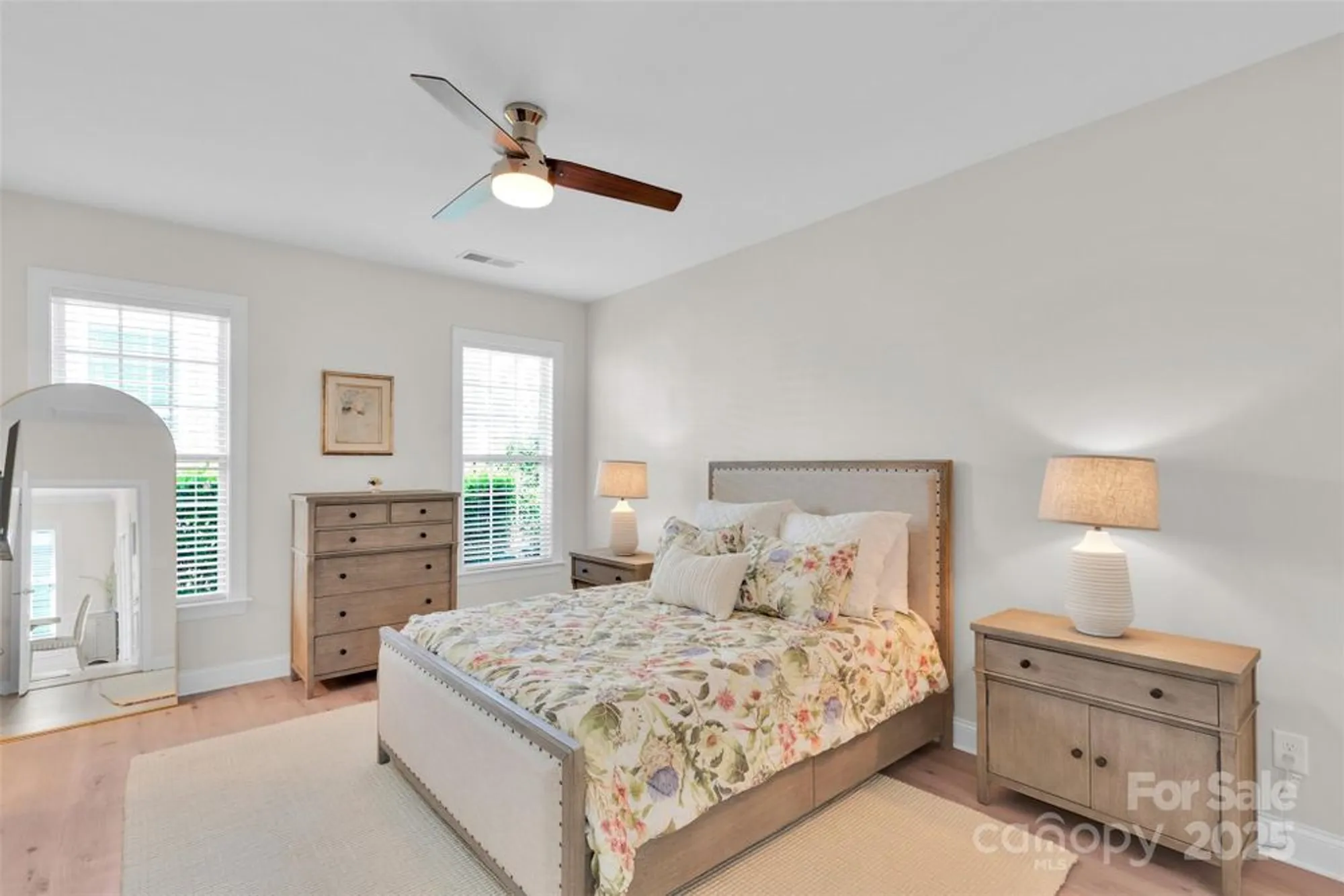 Property Slideshow image 13 of 29 | 13415 hazelbrook ln, Cornelius, NC, 28031
