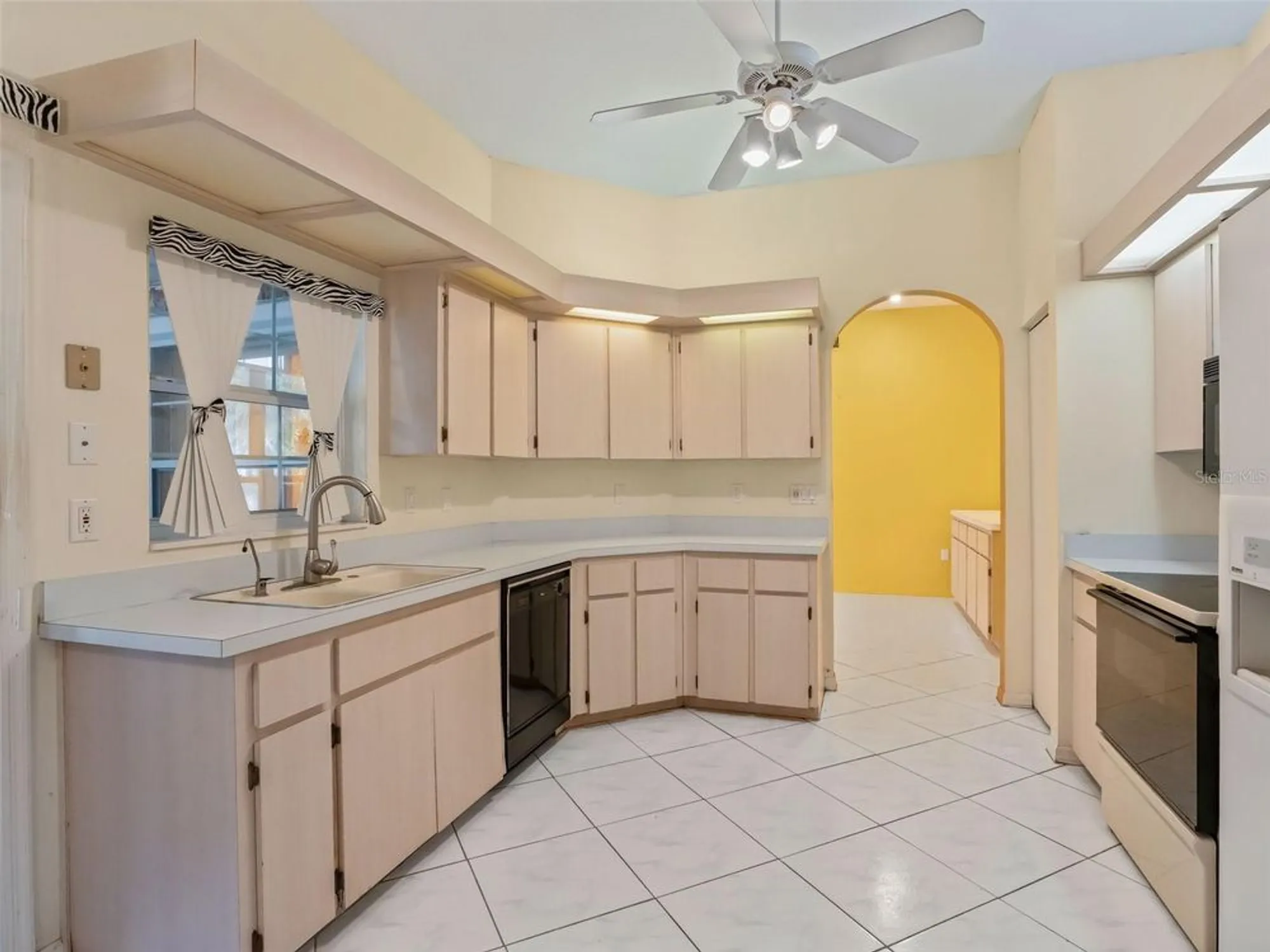 Property Slideshow image 18 of 47 | 8063 sw 115th loop, Ocala, FL, 34481