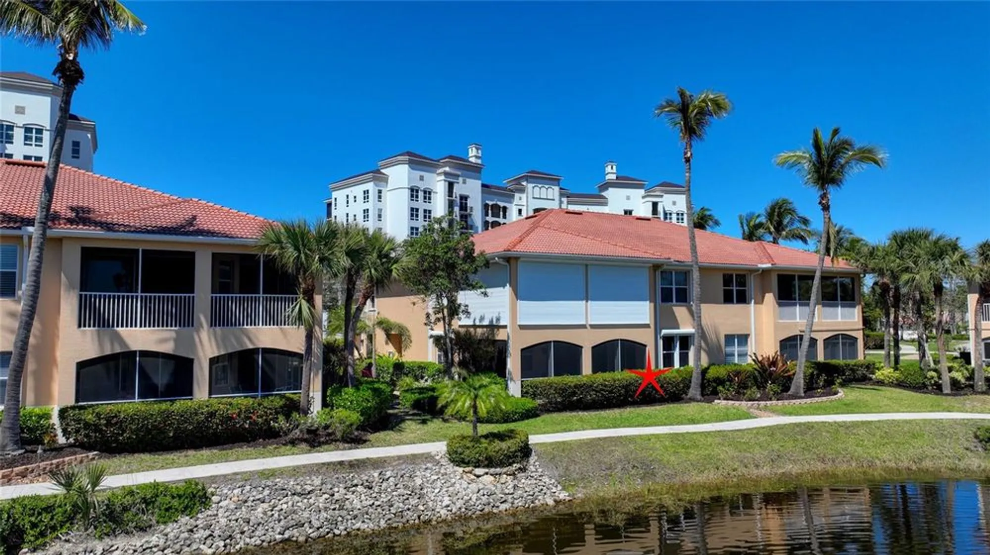 Property Slideshow image 28 of 31 | 3336 sunset key cir b, Punta Gorda, FL, 33955