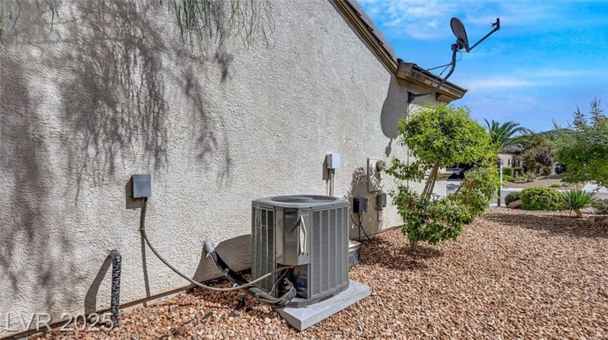 Property Slideshow image 61 of 65 | 2119 burtonsville dr, Henderson, NV, 89044