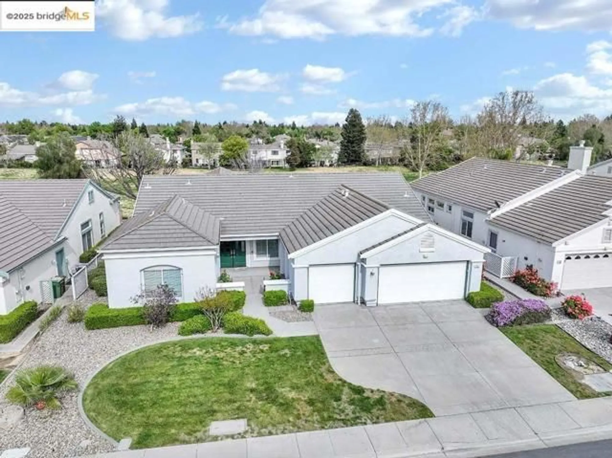 Property Slideshow image 37 of 48 | 610 central park pl, Brentwood, CA, 94513