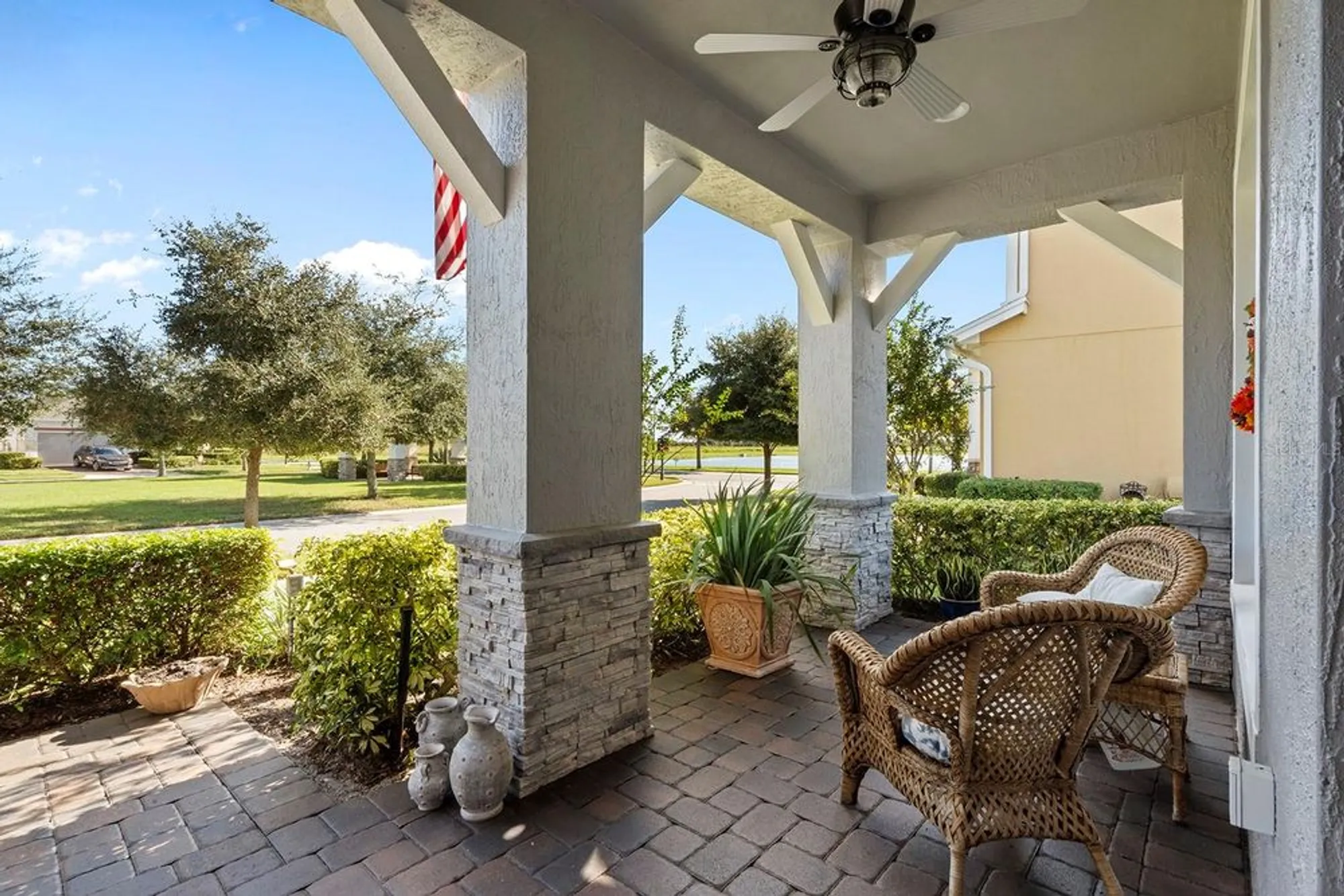 Property Slideshow image 6 of 72 | 5026 e fountainwood dr, Saint Cloud, FL, 34772