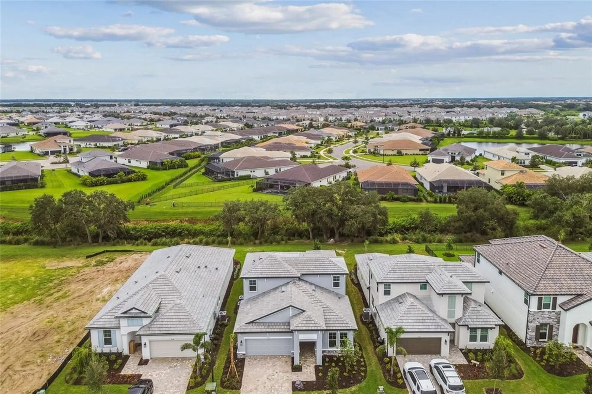 Property Slideshow image 3 of 28 | 17236 savory mist cir, Lakewood Ranch, FL, 34211