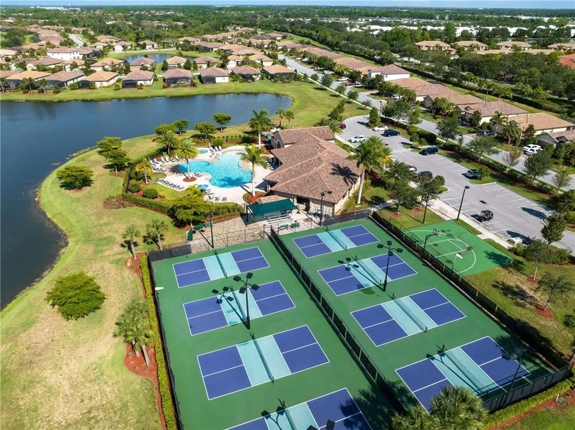 Property Slideshow image 91 of 93 | 7235 river hammock dr unit 103, Bradenton, FL, 34212