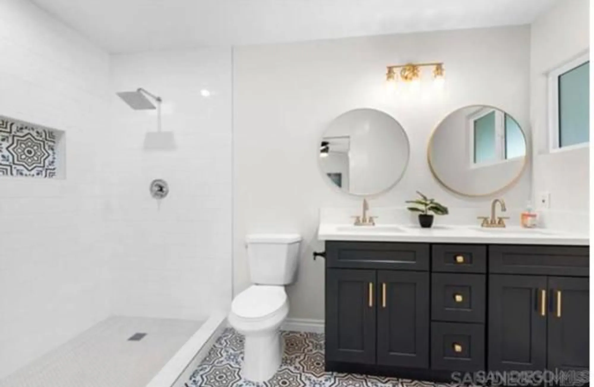 Property Slideshow image 8 of 15 | 16731 acena dr, San Diego, CA, 92128