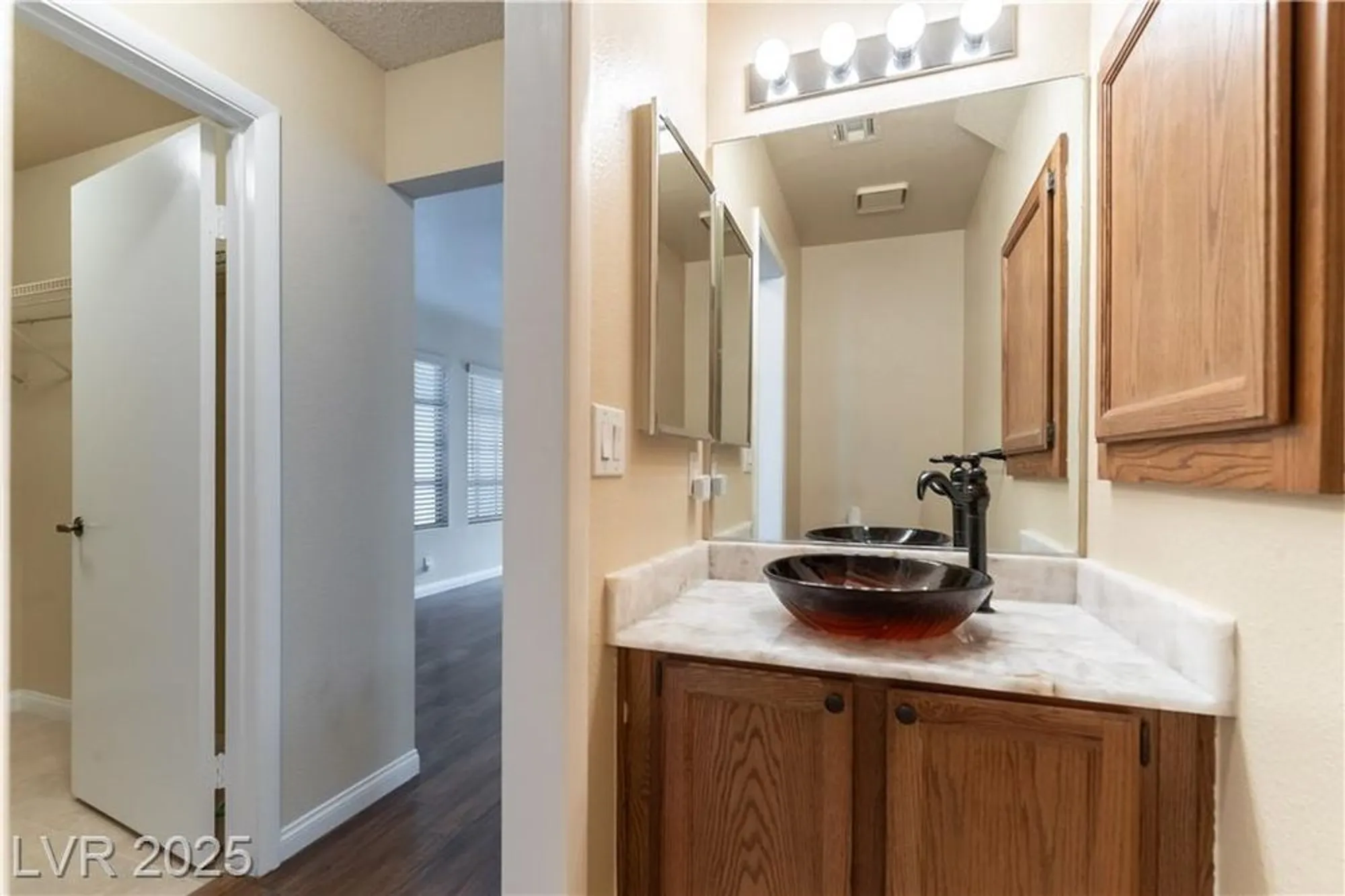 Property Slideshow image 9 of 39 | 4808 fiesta lakes st, Las Vegas, NV, 89130