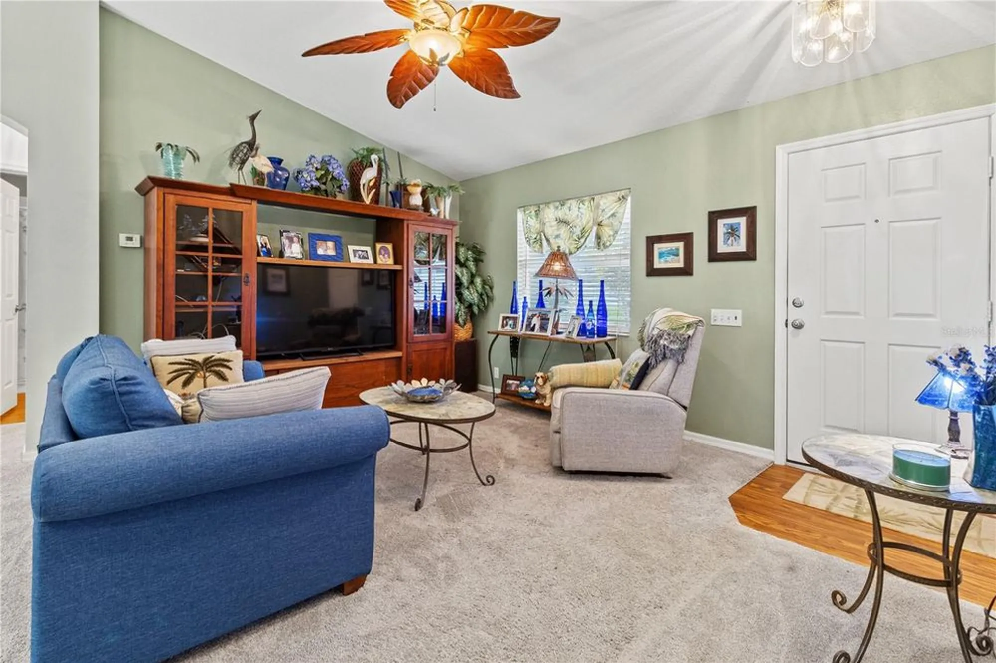 Property Slideshow image 4 of 40 | 3102 bellflower way, Lakeland, FL, 33811