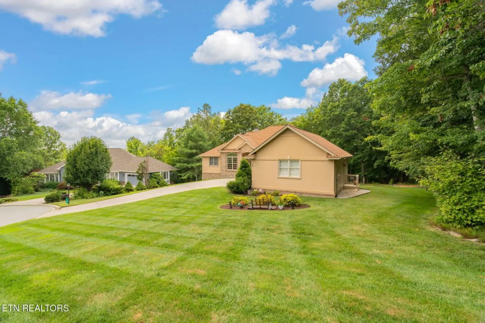 Property Slideshow image 38 of 45 | 12 dewsbury ter, Crossville, TN, 38558
