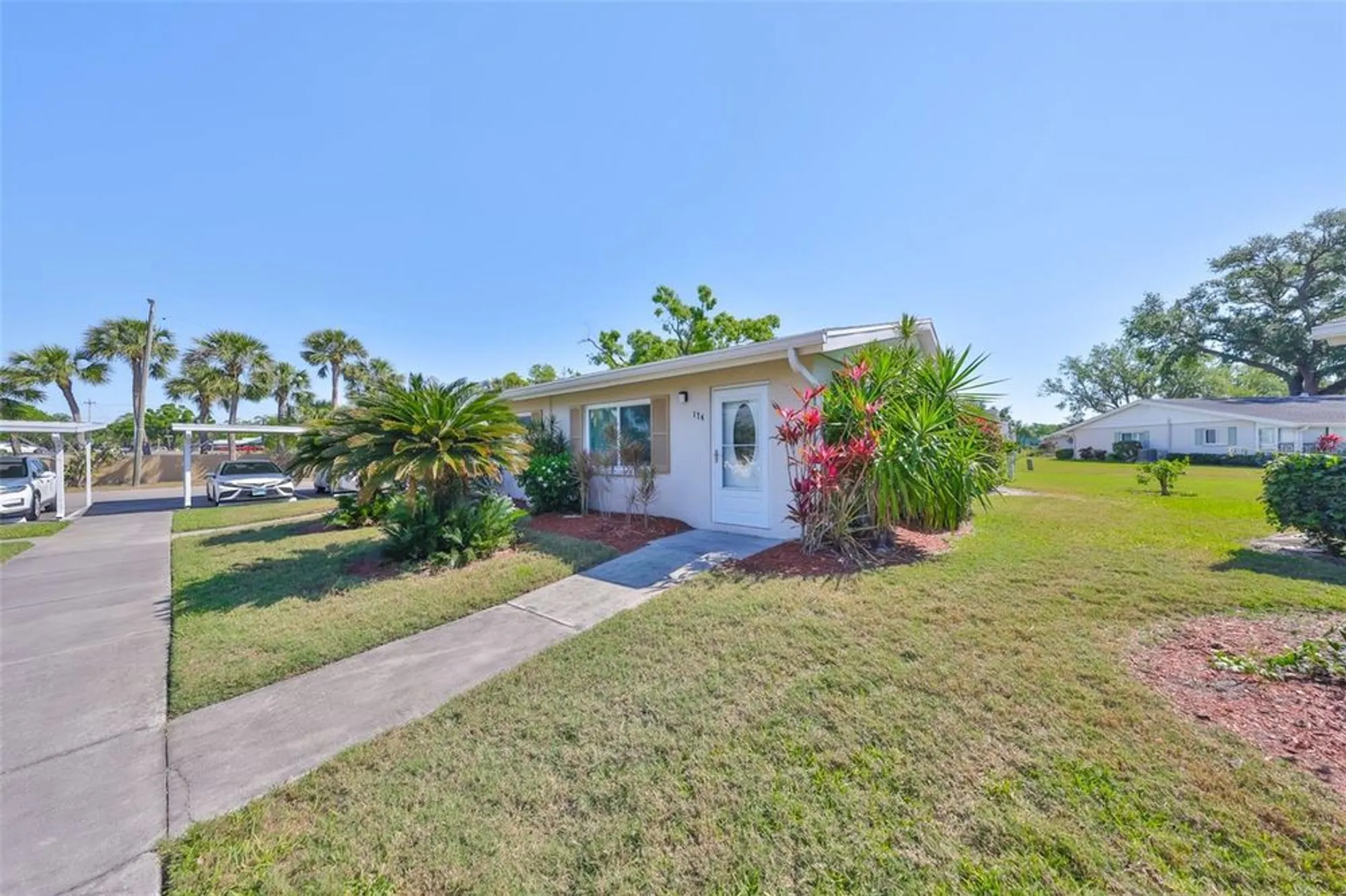 Property Slideshow image 5 of 58 | 2202 clubhouse dr 174, Sun City Center, FL, 33573