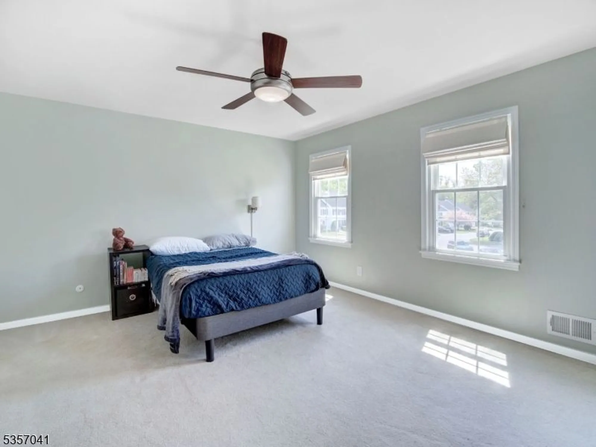 Property Slideshow image 14 of 28 | 77 hampshire dr, Mendham, NJ, 07945