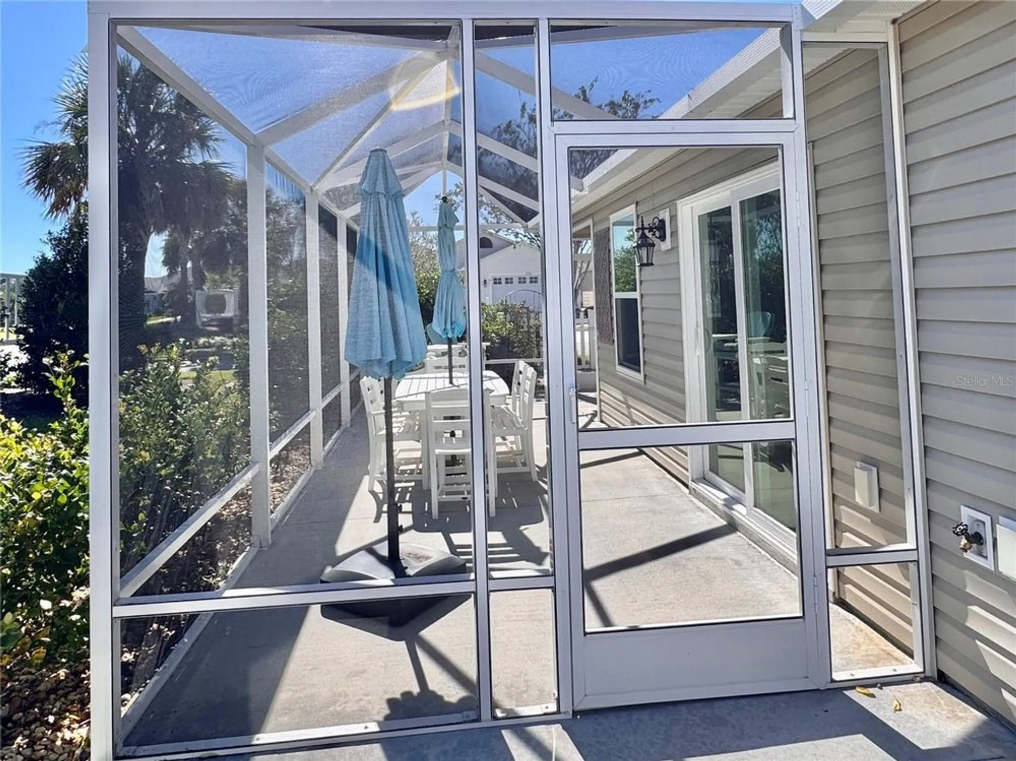 Property Slideshow image 18 of 27 | 1899 groesser pl, The Villages, FL, 32163