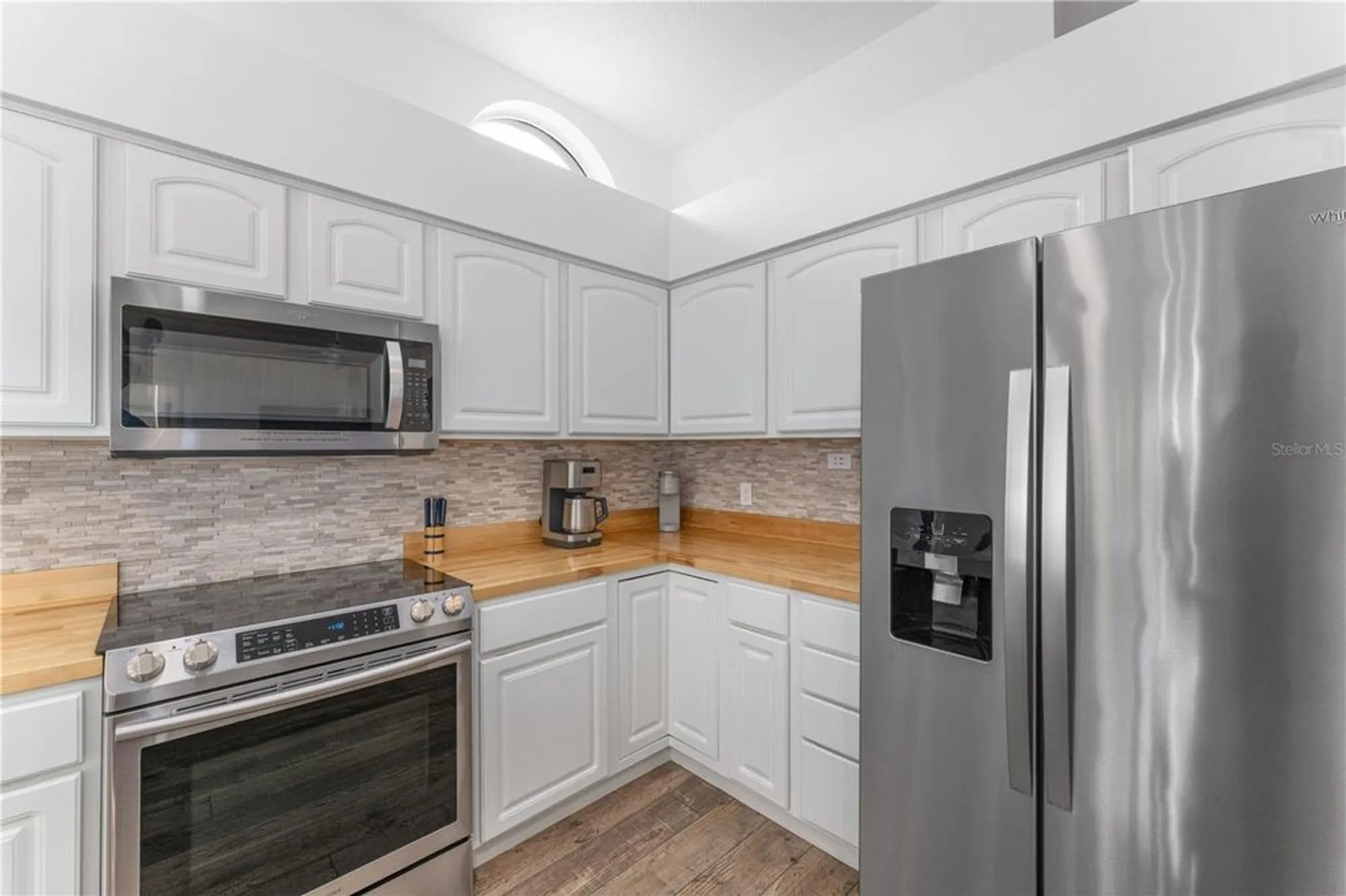 Property Slideshow image 8 of 36 | 1302 lopez ln, The Villages, FL, 32159