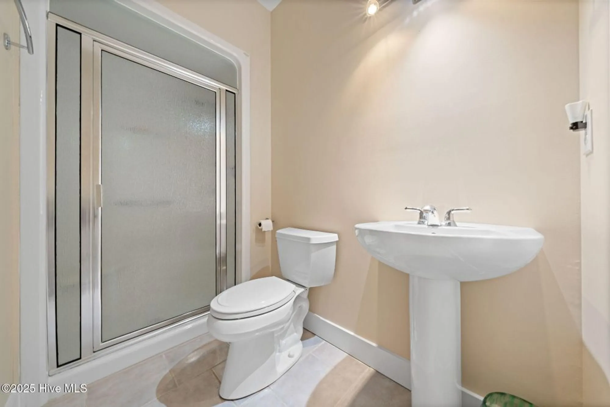 Property Slideshow image 34 of 76 | 2945 moorings way, Southport, NC, 28461