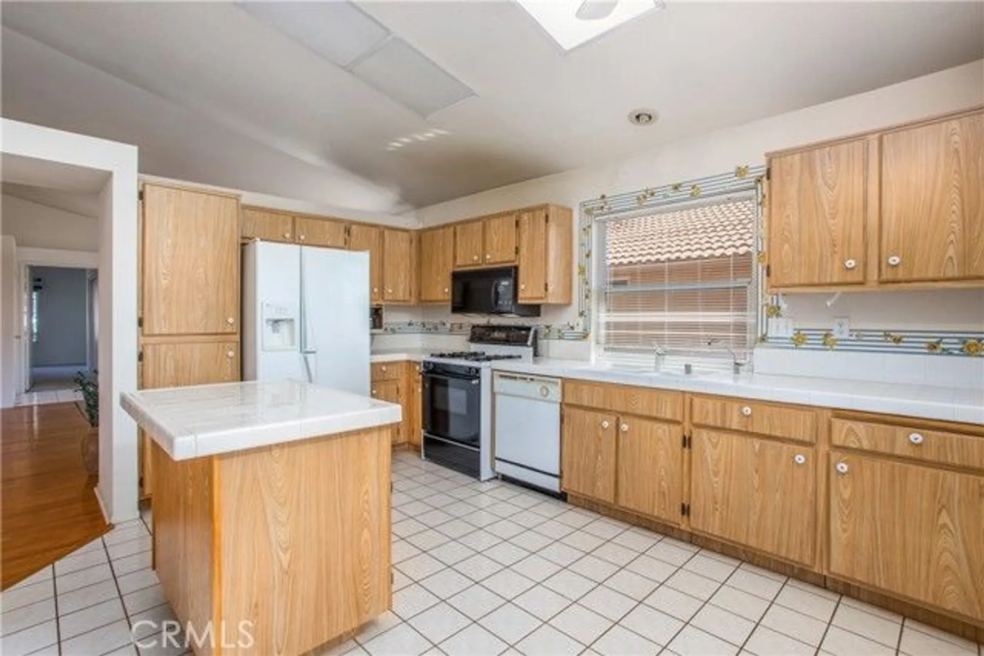 Property Slideshow image 10 of 26 | 10420 bel air dr, Cherry Valley, CA, 92223