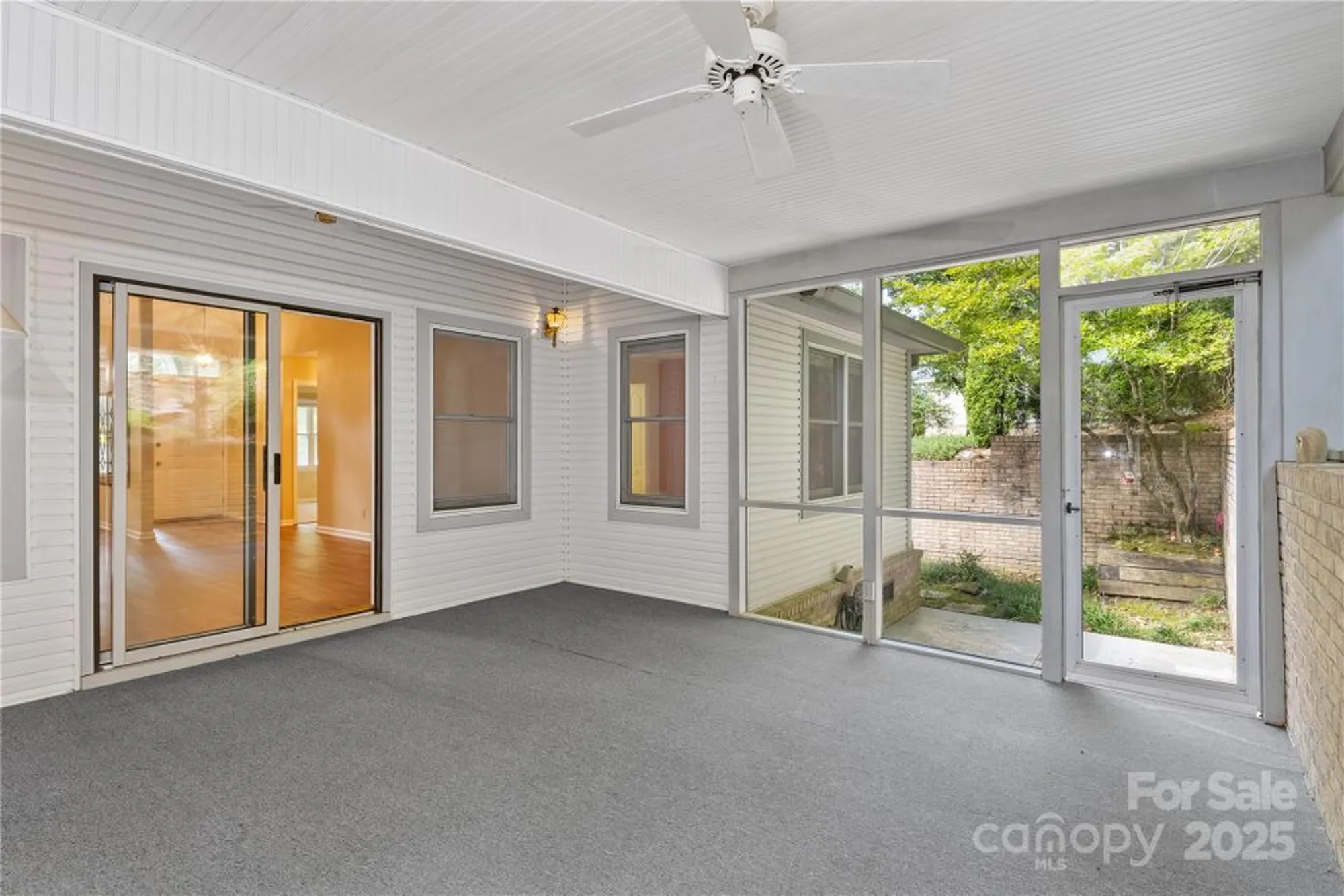 Property Slideshow image 27 of 32 | 131 jenny lind dr, Hendersonville, NC, 28791