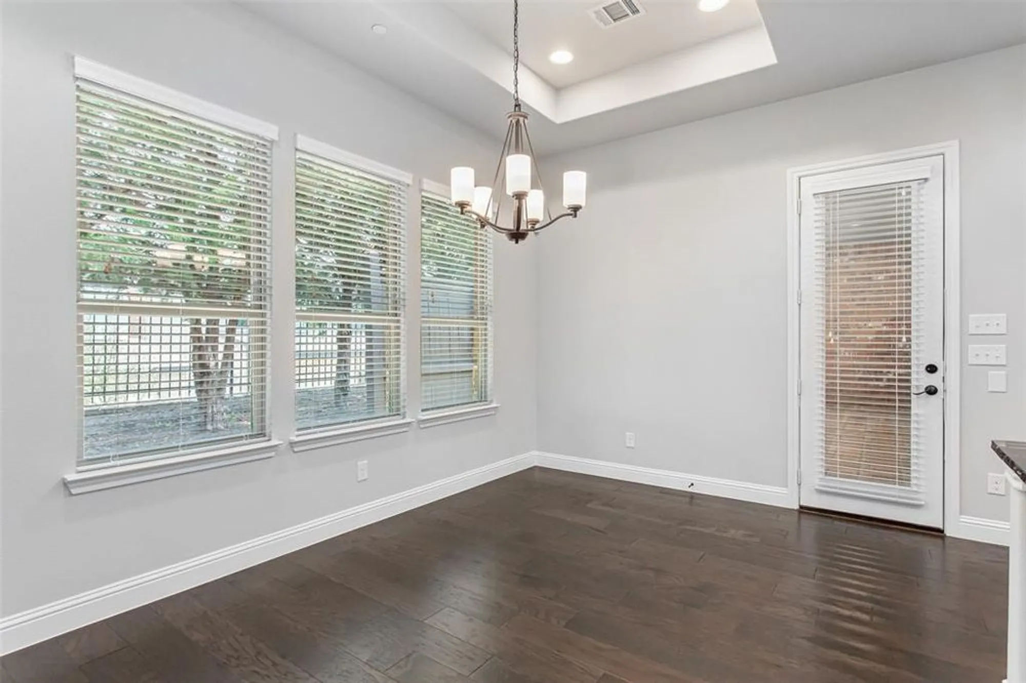 Property Slideshow image 18 of 40 | 8504 shallowford ln, Mckinney, TX, 75070