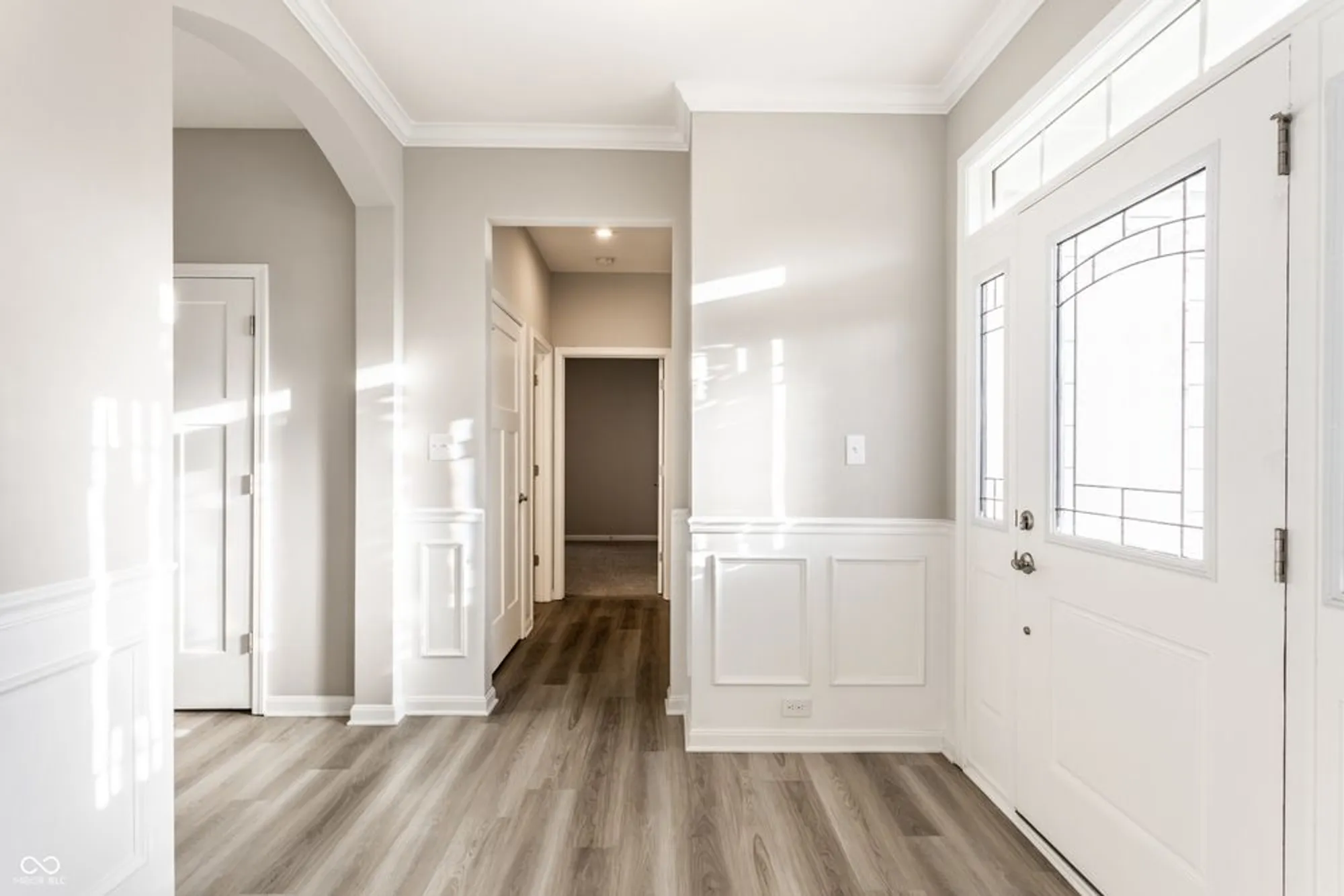 Property Slideshow image 5 of 30 | 5826 lyster ln, Indianapolis, IN, 46239