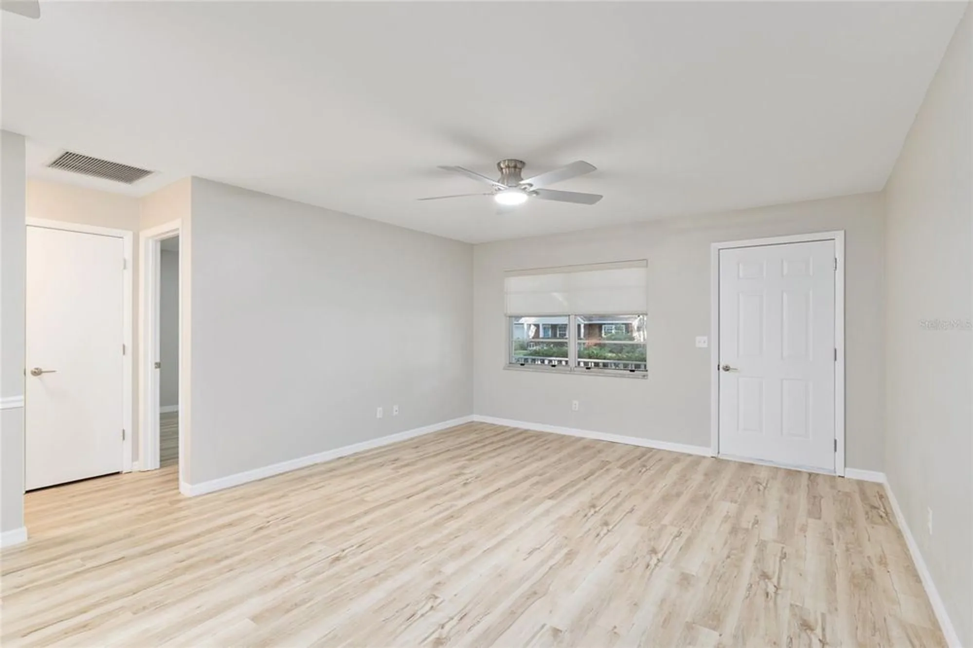 Property Slideshow image 8 of 43 | 8681 sw 93rd pl b, Ocala, FL, 34481