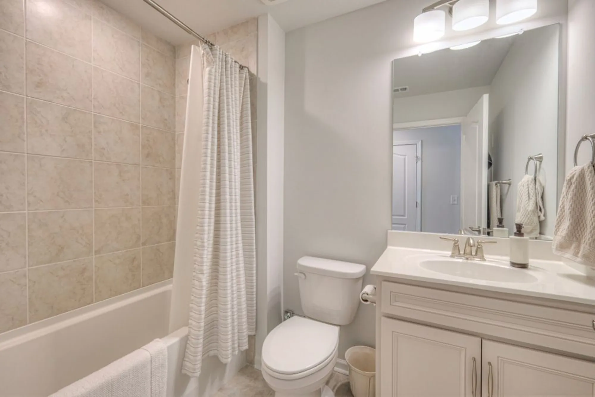 Property Slideshow image 58 of 74 | 2124 loudon hl, Spring Hill, TN, 37174