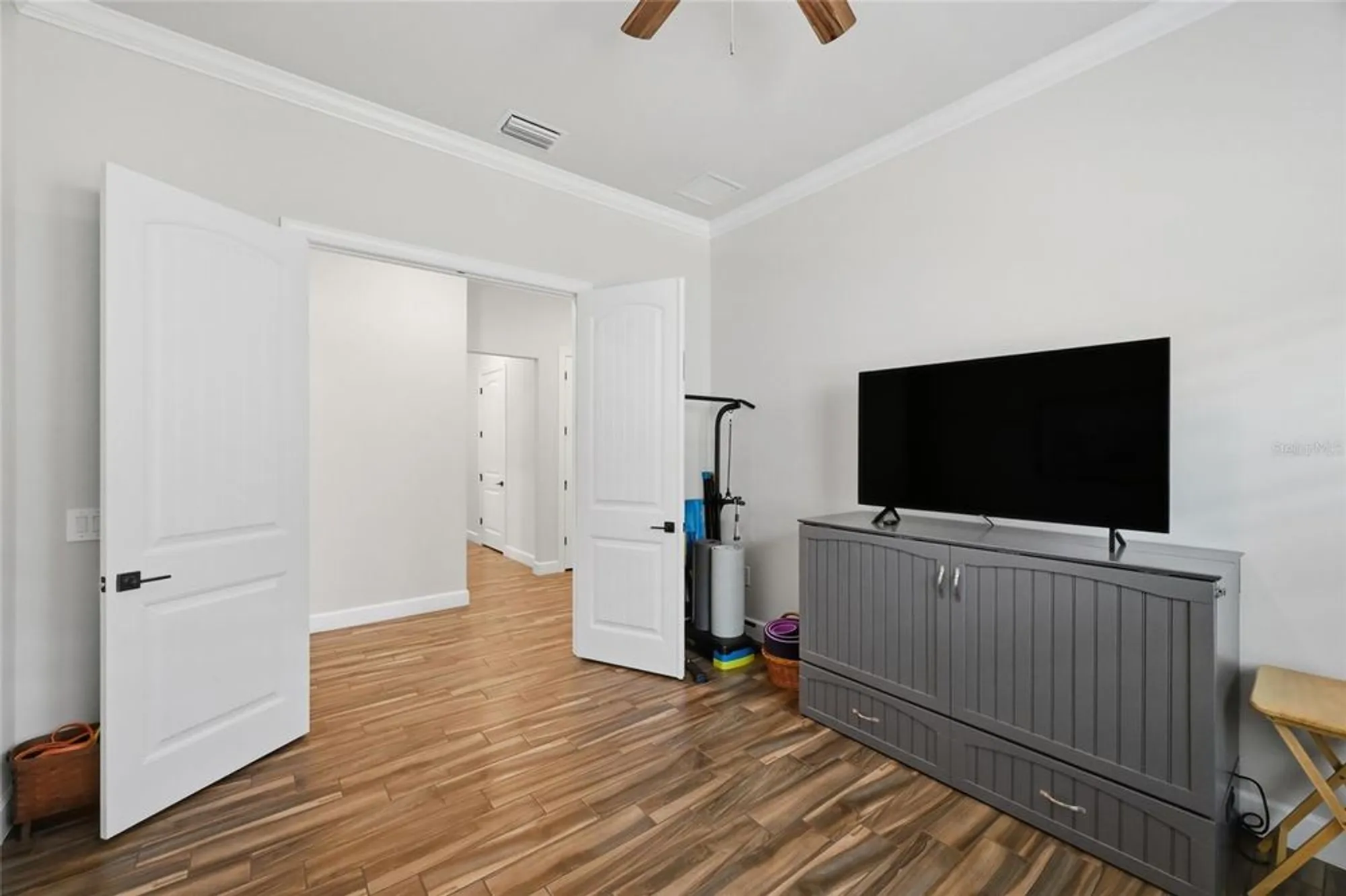 Property Slideshow image 13 of 97 | 18115 littleton pl, Bradenton, FL, 34202