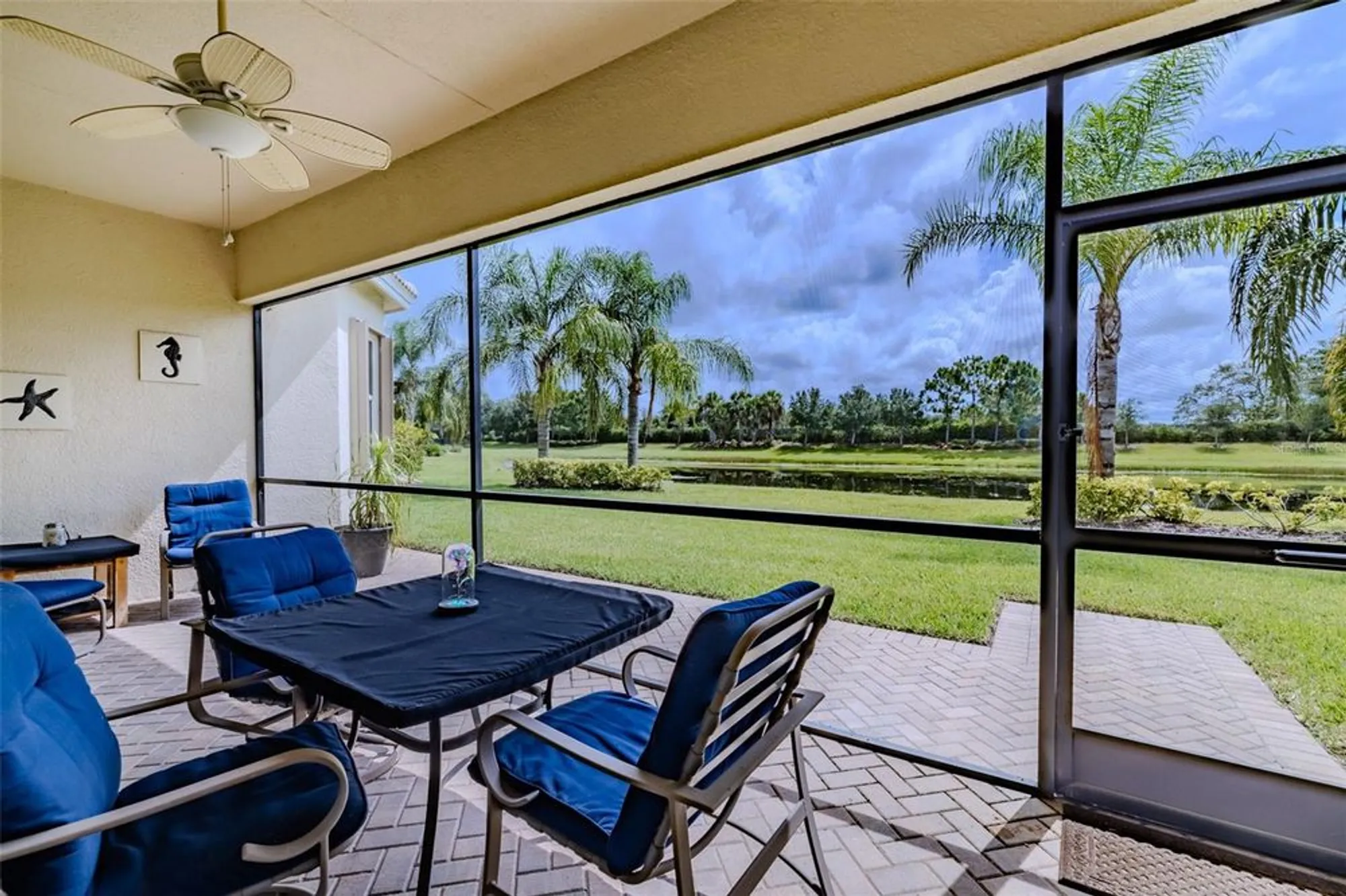 Property Slideshow image 11 of 96 | 15937 cape coral dr, Wimauma, FL, 33598