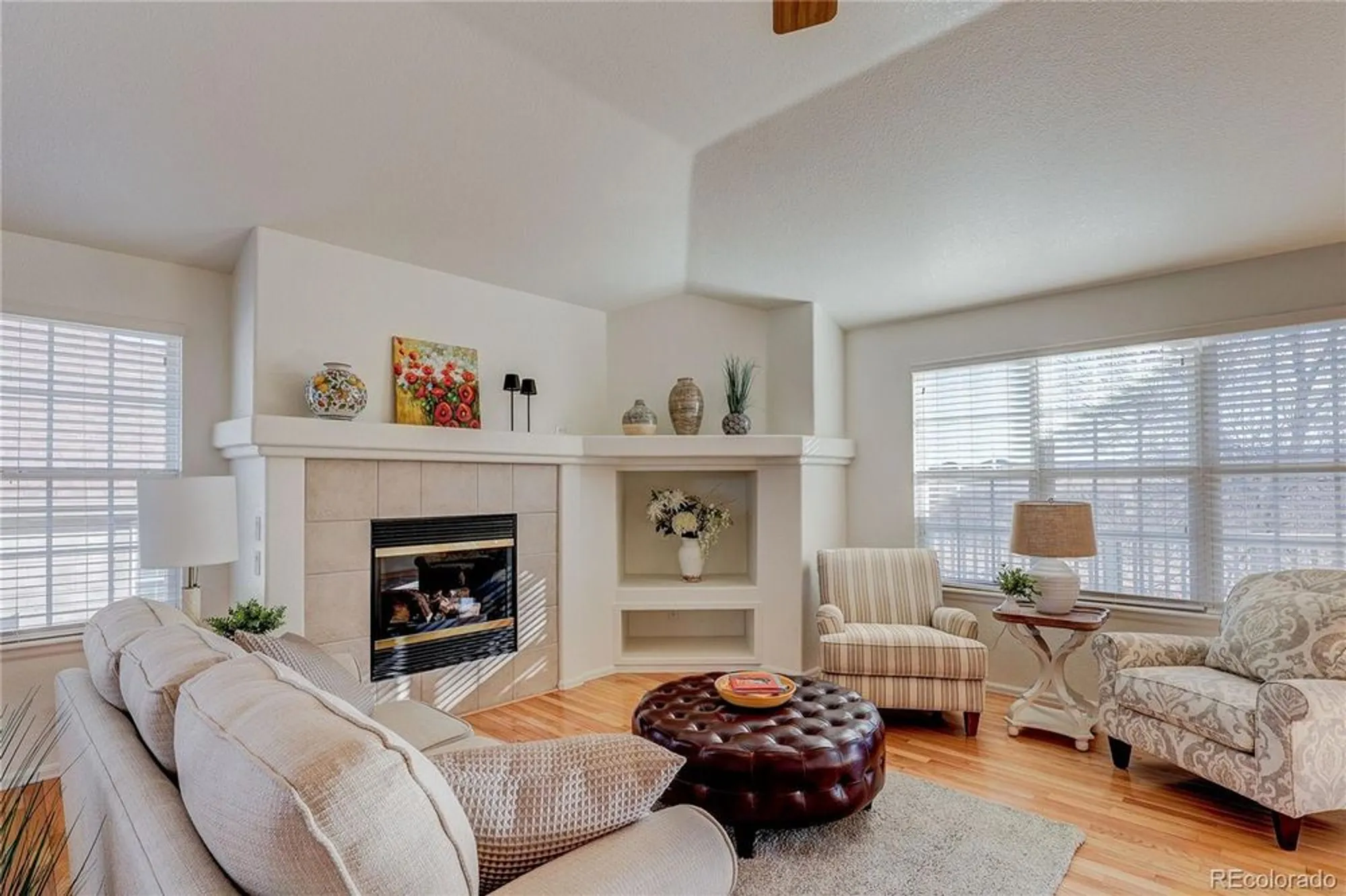 Property Slideshow image 8 of 45 | 22460 e heritage pkwy, Aurora, CO, 80016