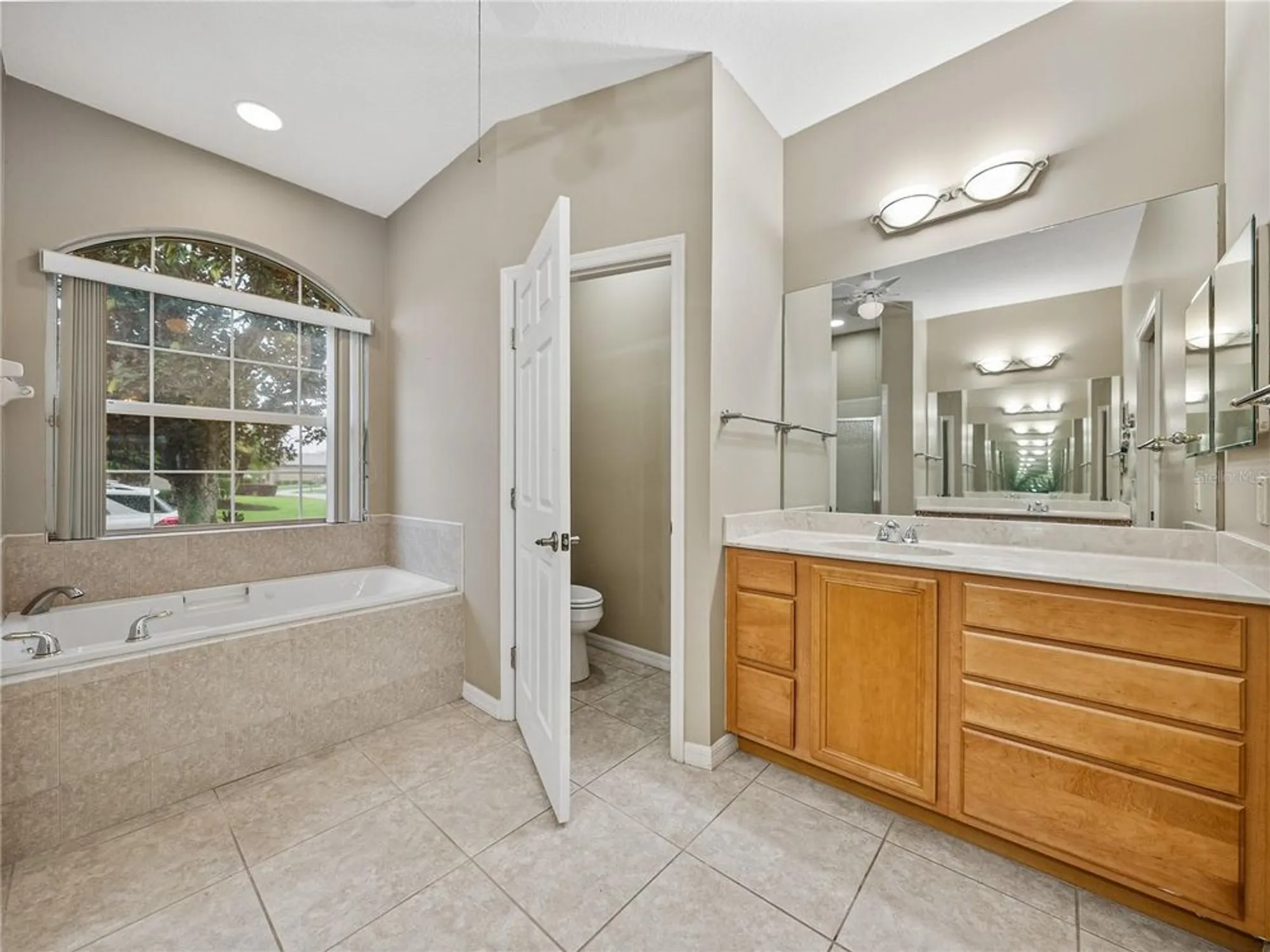 Property Slideshow image 41 of 75 | 4232 roebelenii dr, Lake Wales, FL, 33859