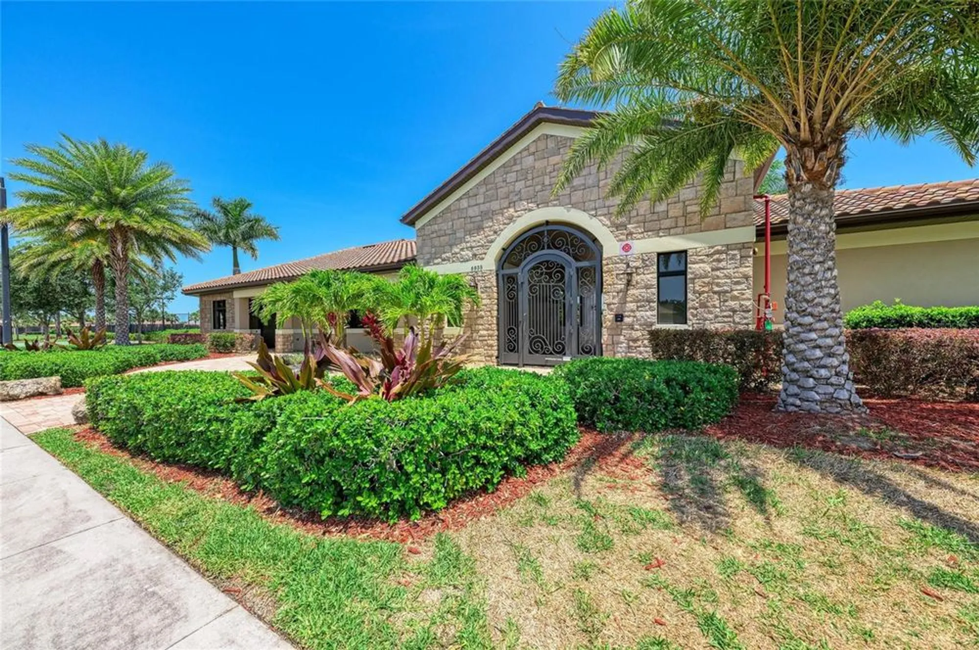 Property Slideshow image 76 of 83 | 7019 river hammock dr unit 104, Bradenton, FL, 34212