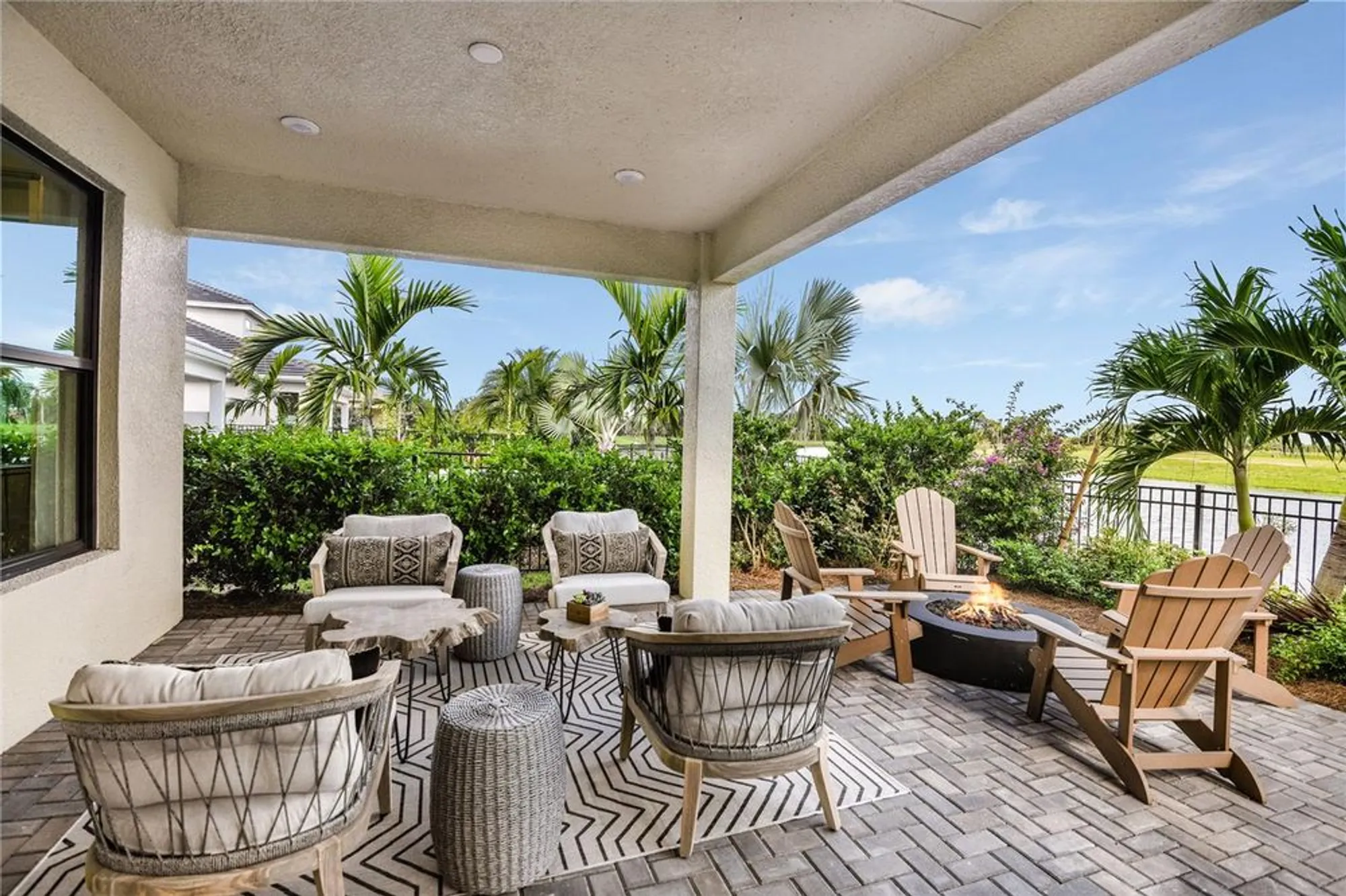 Property Slideshow image 35 of 66 | 18402 rockport pl, Lakewood Ranch, FL, 34211