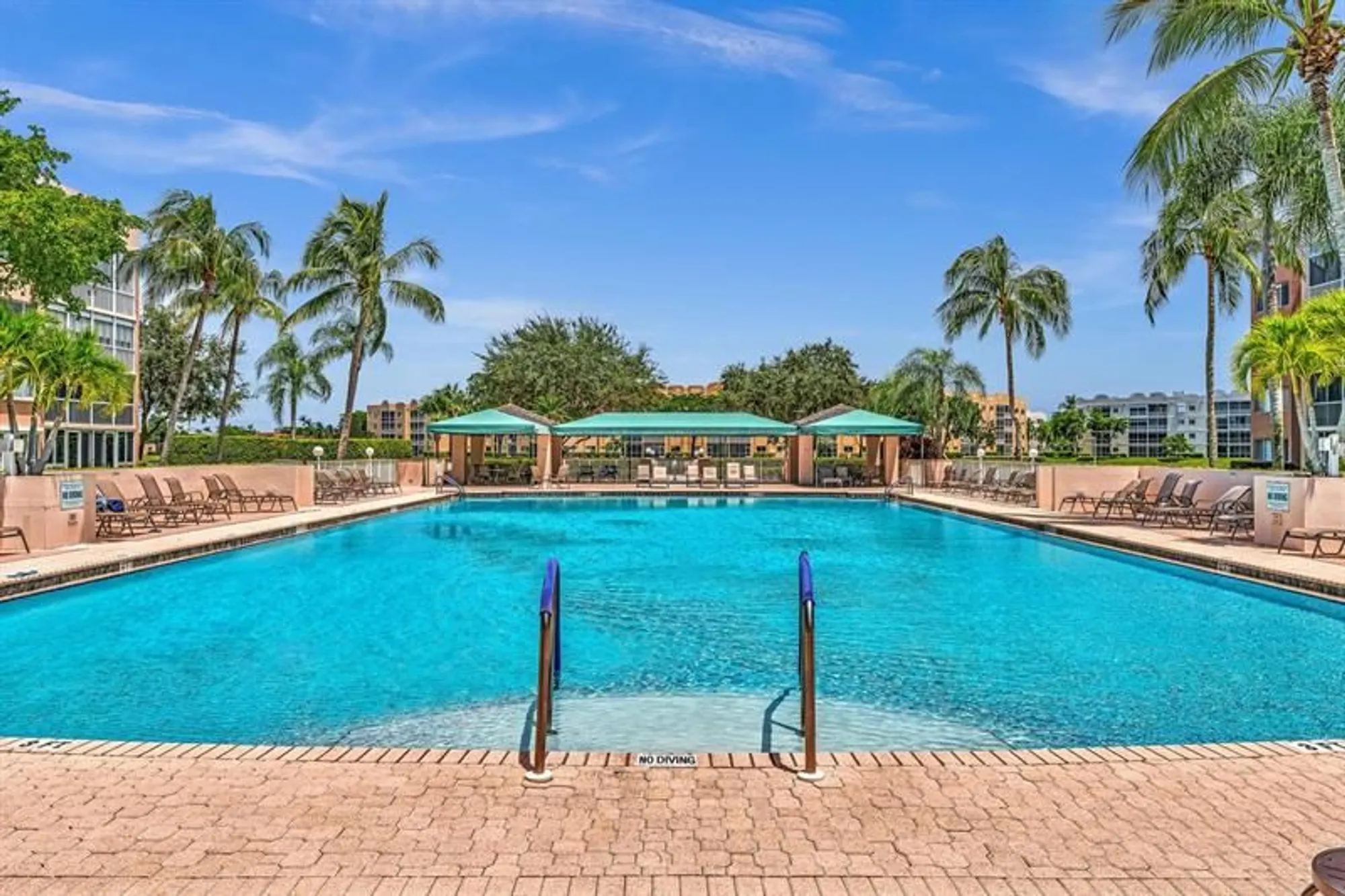 Property Slideshow image 51 of 81 | 7377 granville dr 311, Tamarac, FL, 33321
