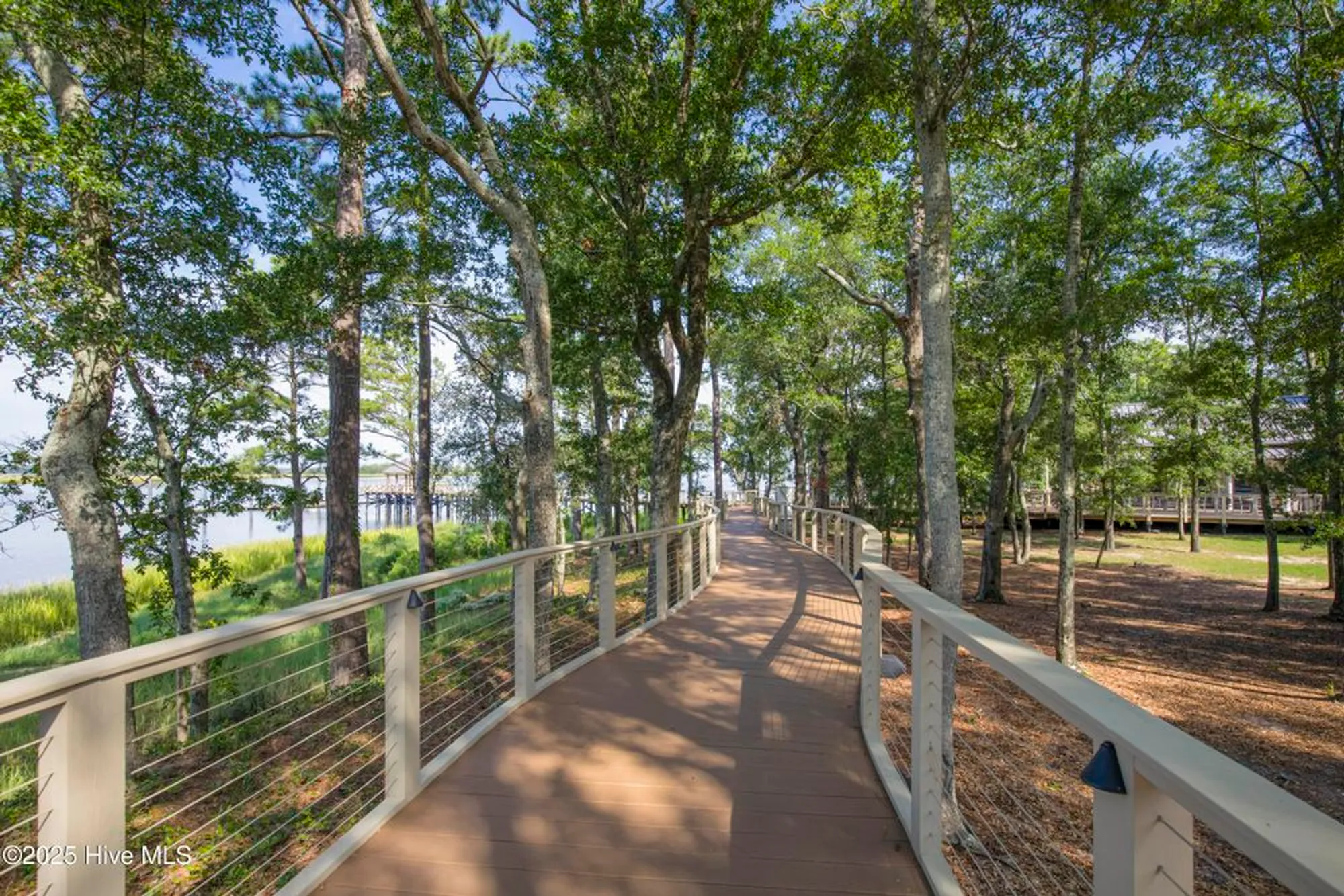 Property Slideshow image 30 of 33 | 201 longhill dr, Wilmington, NC, 28412