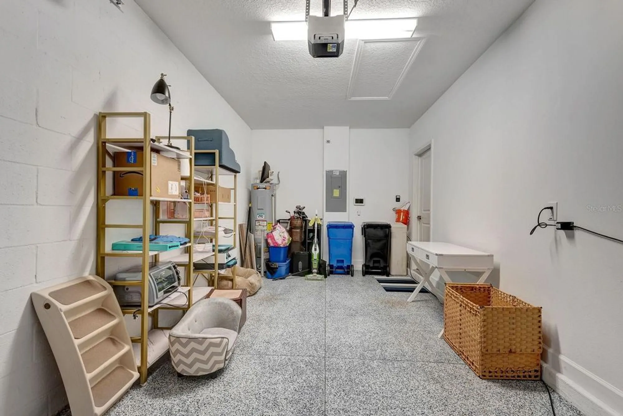 Property Slideshow image 43 of 60 | 17003 clear cork dr, Wimauma, FL, 33598