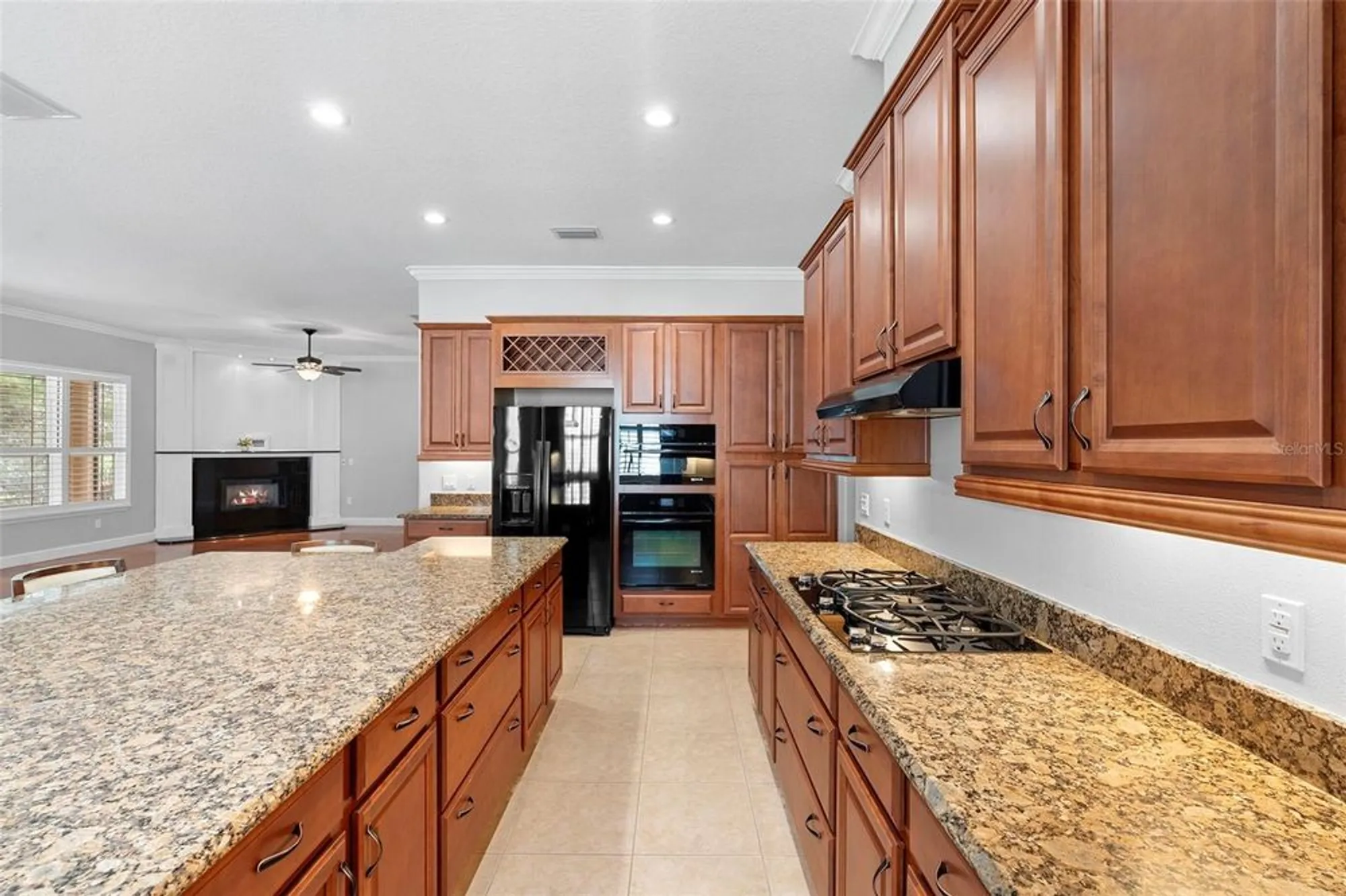 Property Slideshow image 19 of 47 | 1128 heron point way, Deland, FL, 32724