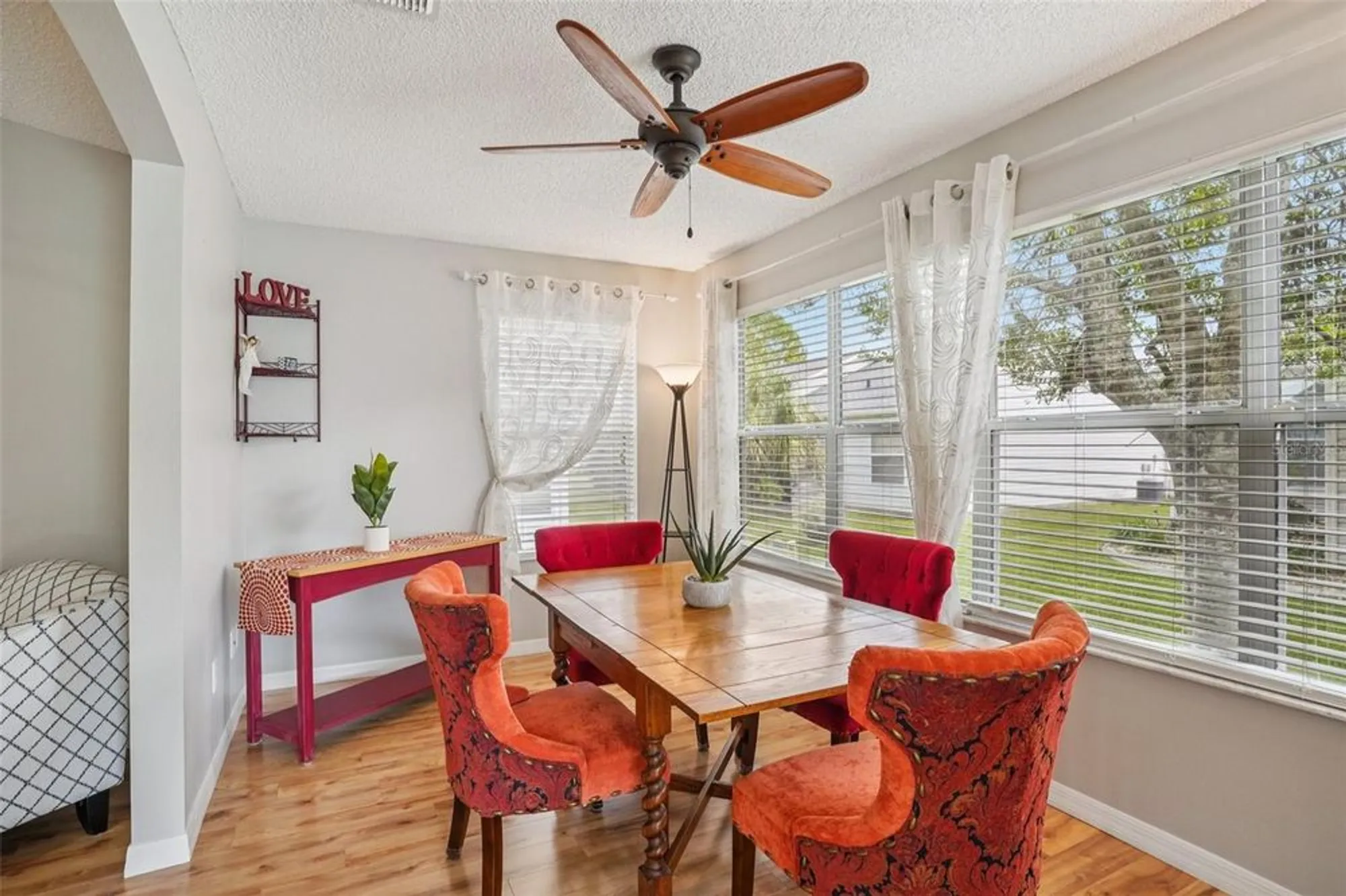 Property Slideshow image 13 of 38 | 2737 privada dr, The Villages, FL, 32162