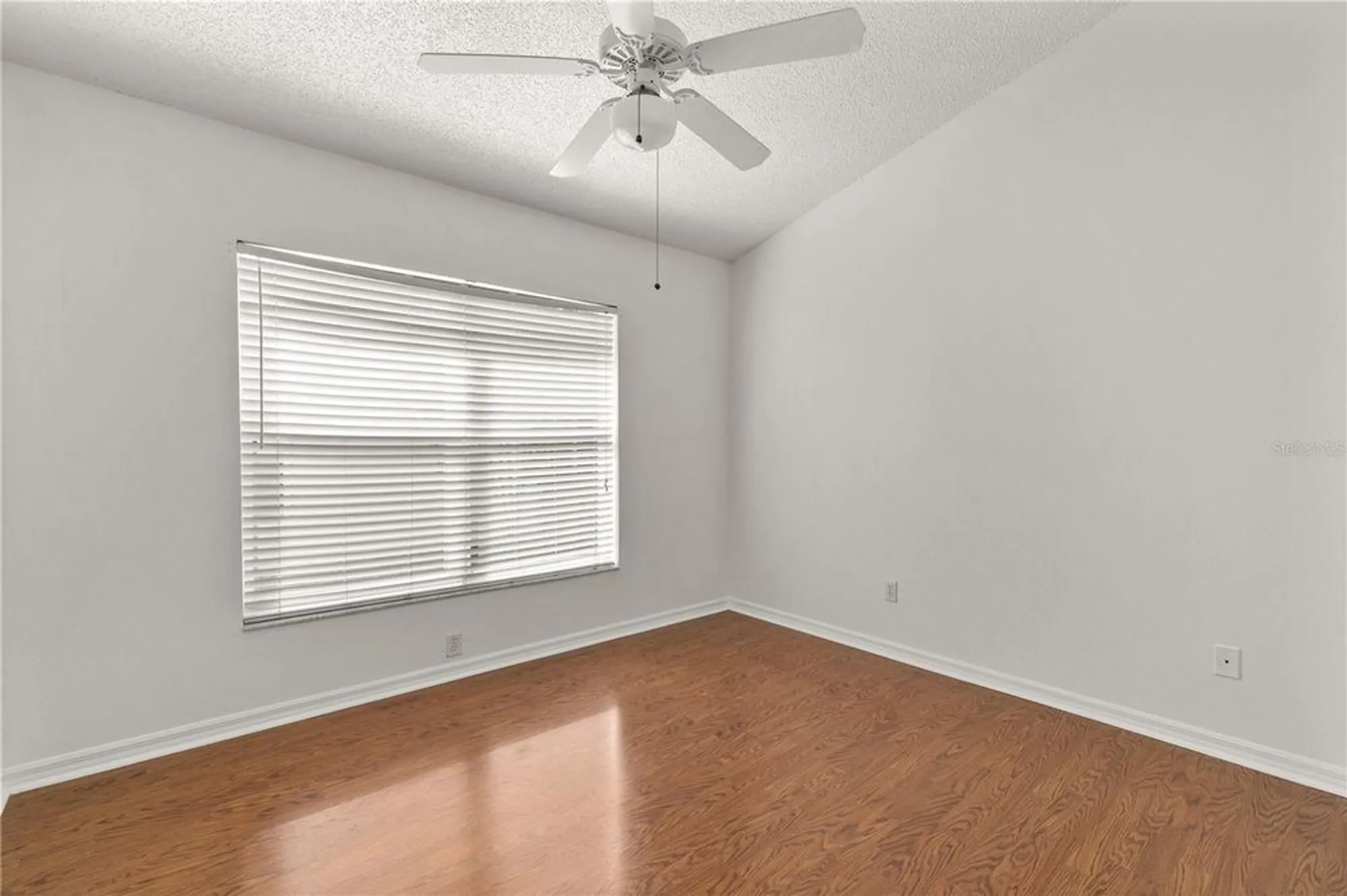 Property Slideshow image 22 of 43 | 3562 eversholt st, Clermont, FL, 34711