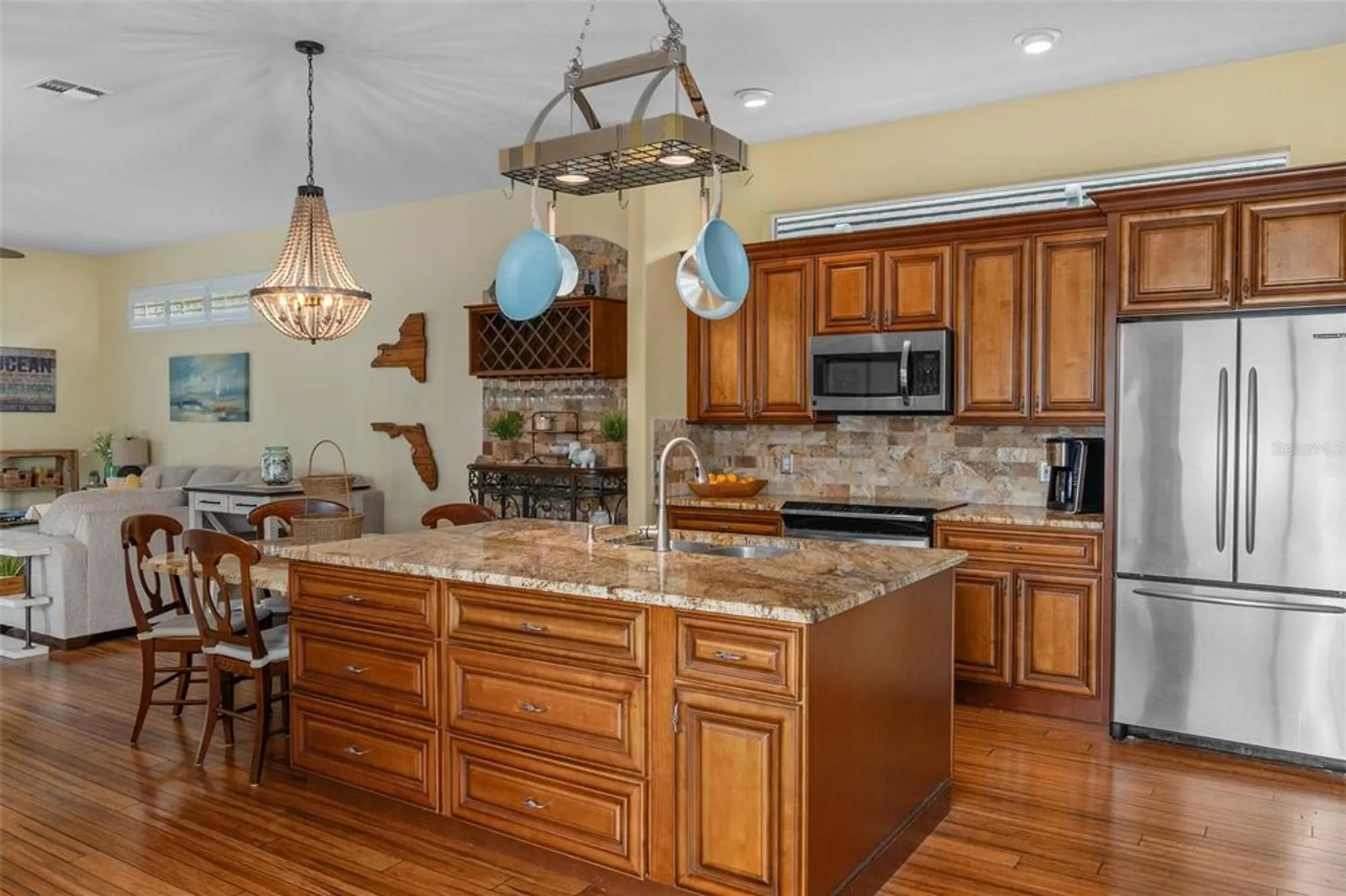 Property Slideshow image 23 of 52 | 9171 penelope dr, Weeki Wachee, FL, 34613