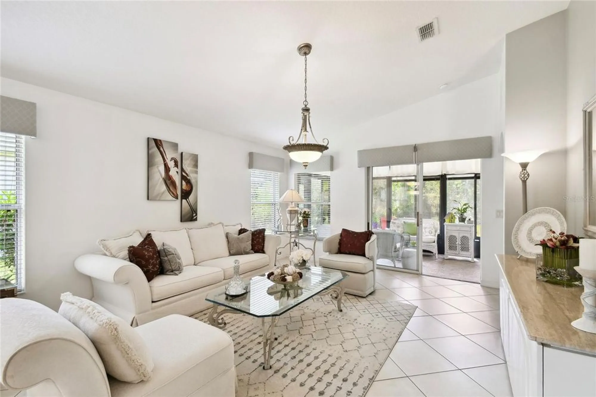 Property Slideshow image 6 of 59 | 560 grand canal dr, Kissimmee, FL, 34759