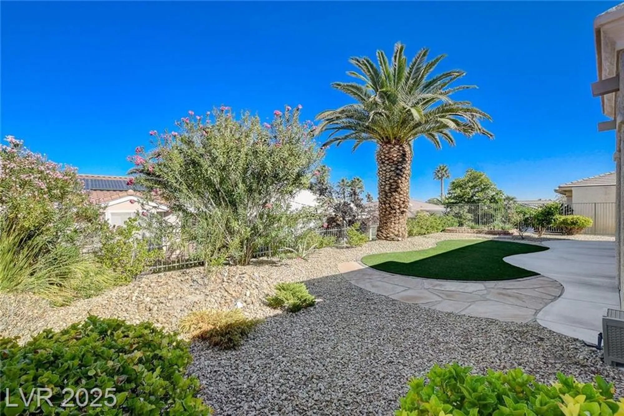 Property Slideshow image 38 of 50 | 10504 bambola pl, Las Vegas, NV, 89135
